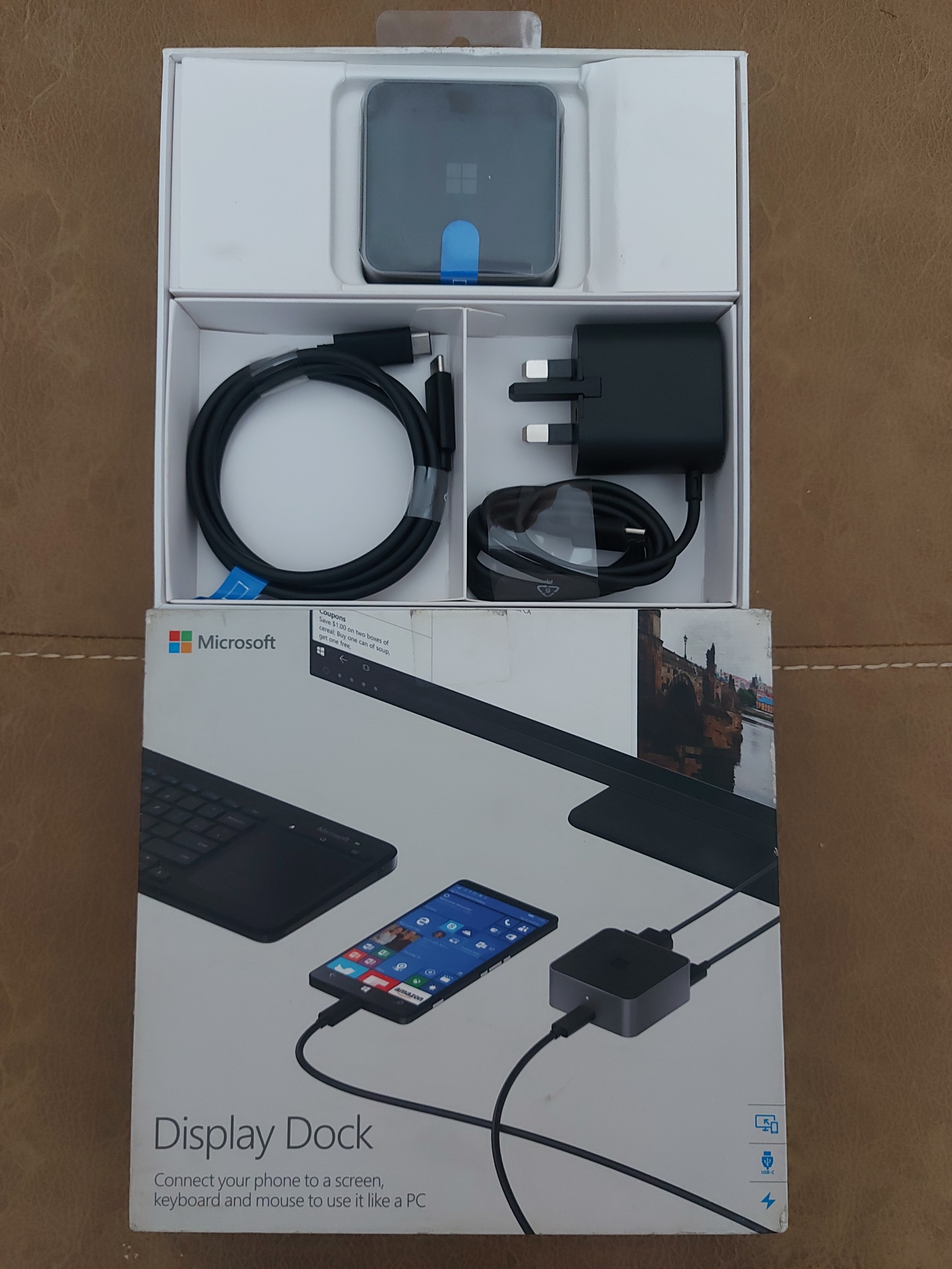 داک گوشی مایکروسافت مدل Microsoft Display Dock