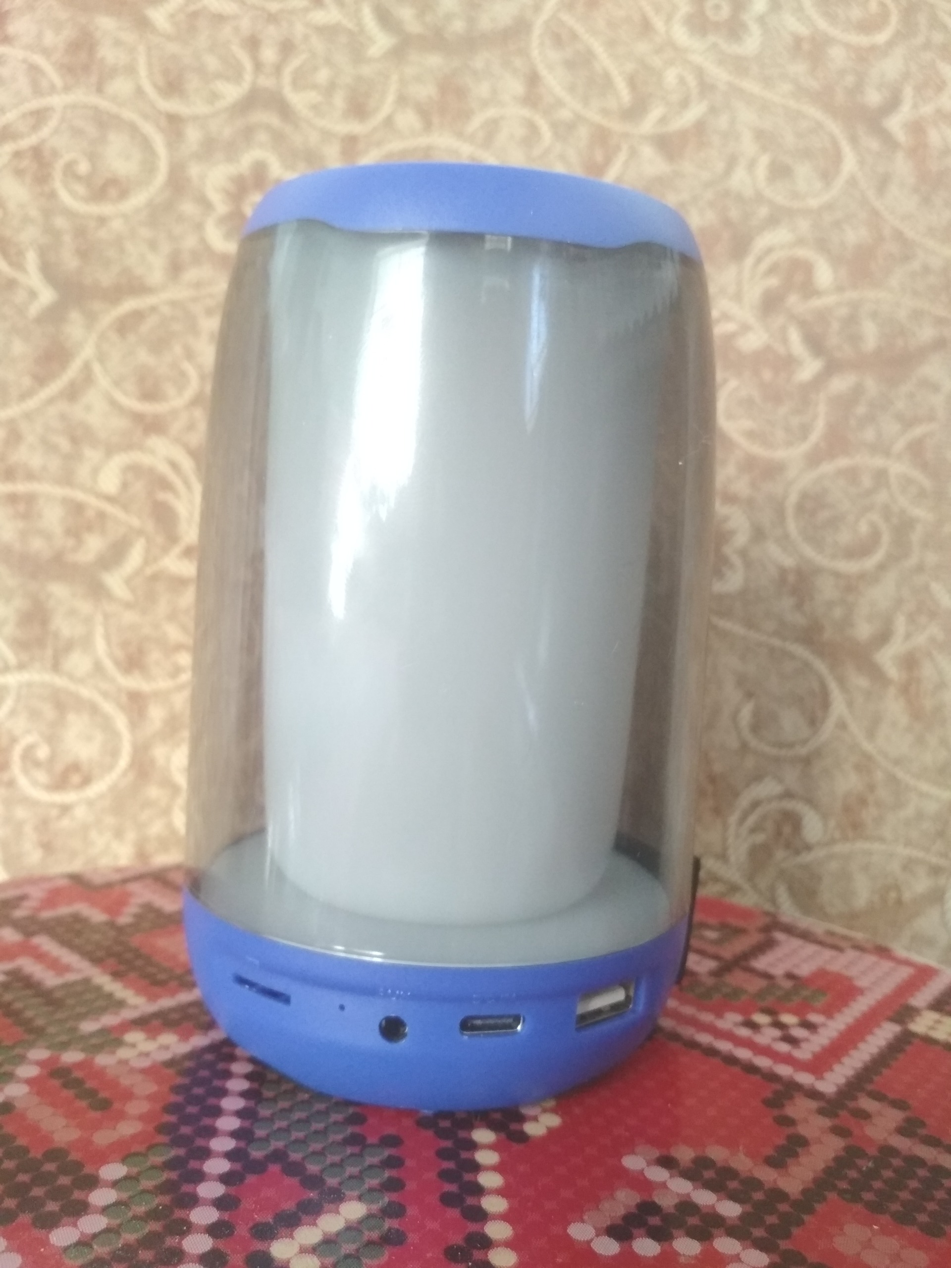 اسپیکر بلوتوث دار gts1692