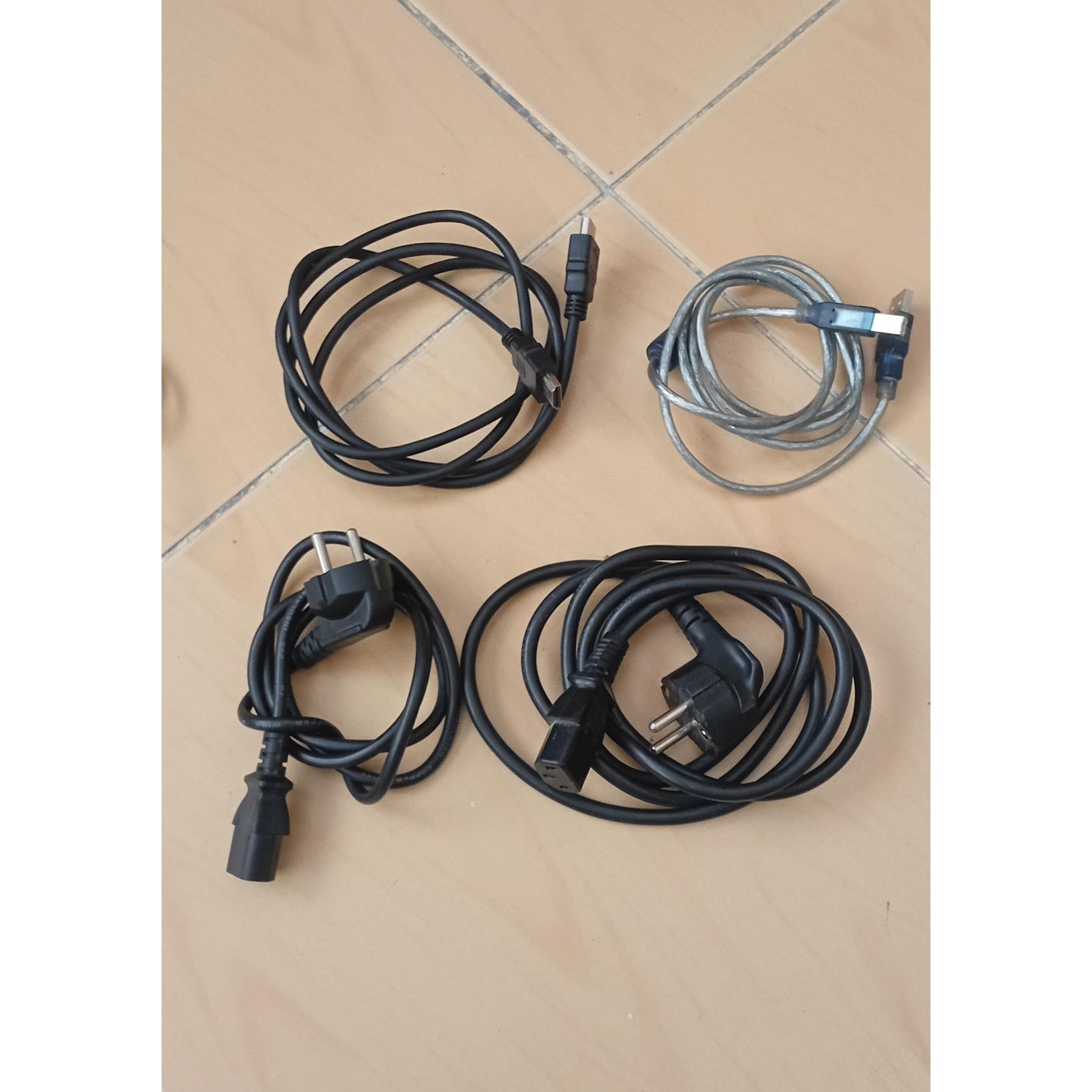 کابل و سوکت