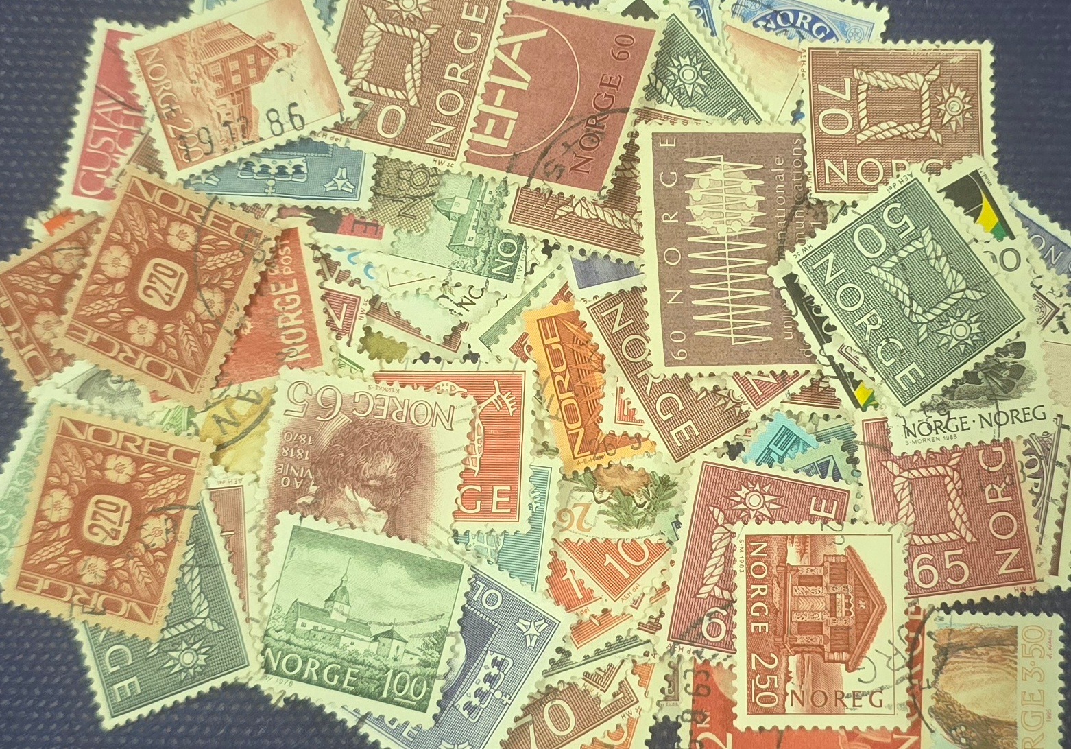 30 تمبر مهرخورده نروژ بدون تکرار