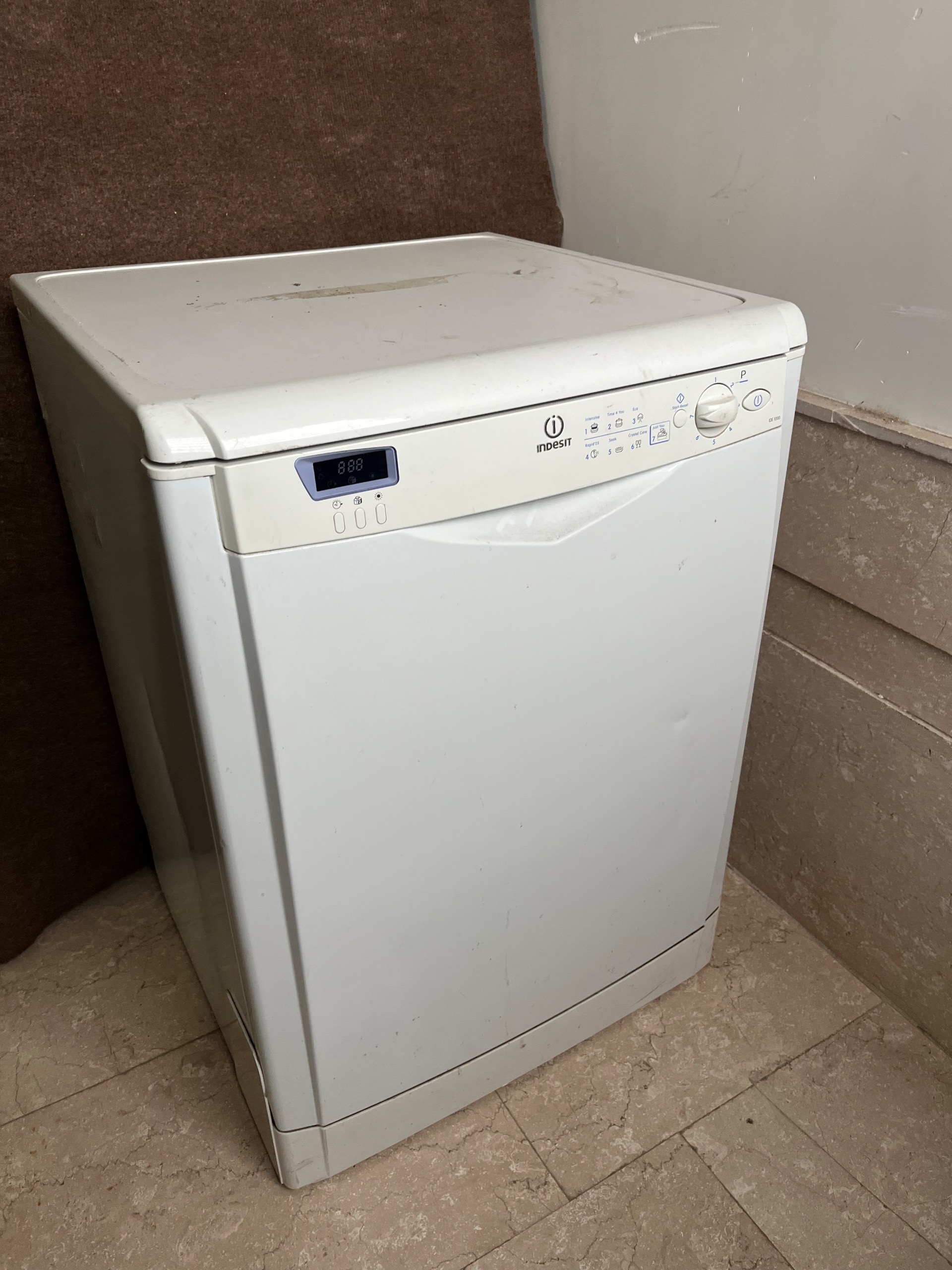 ماشین ظرفشویی ایندزیت