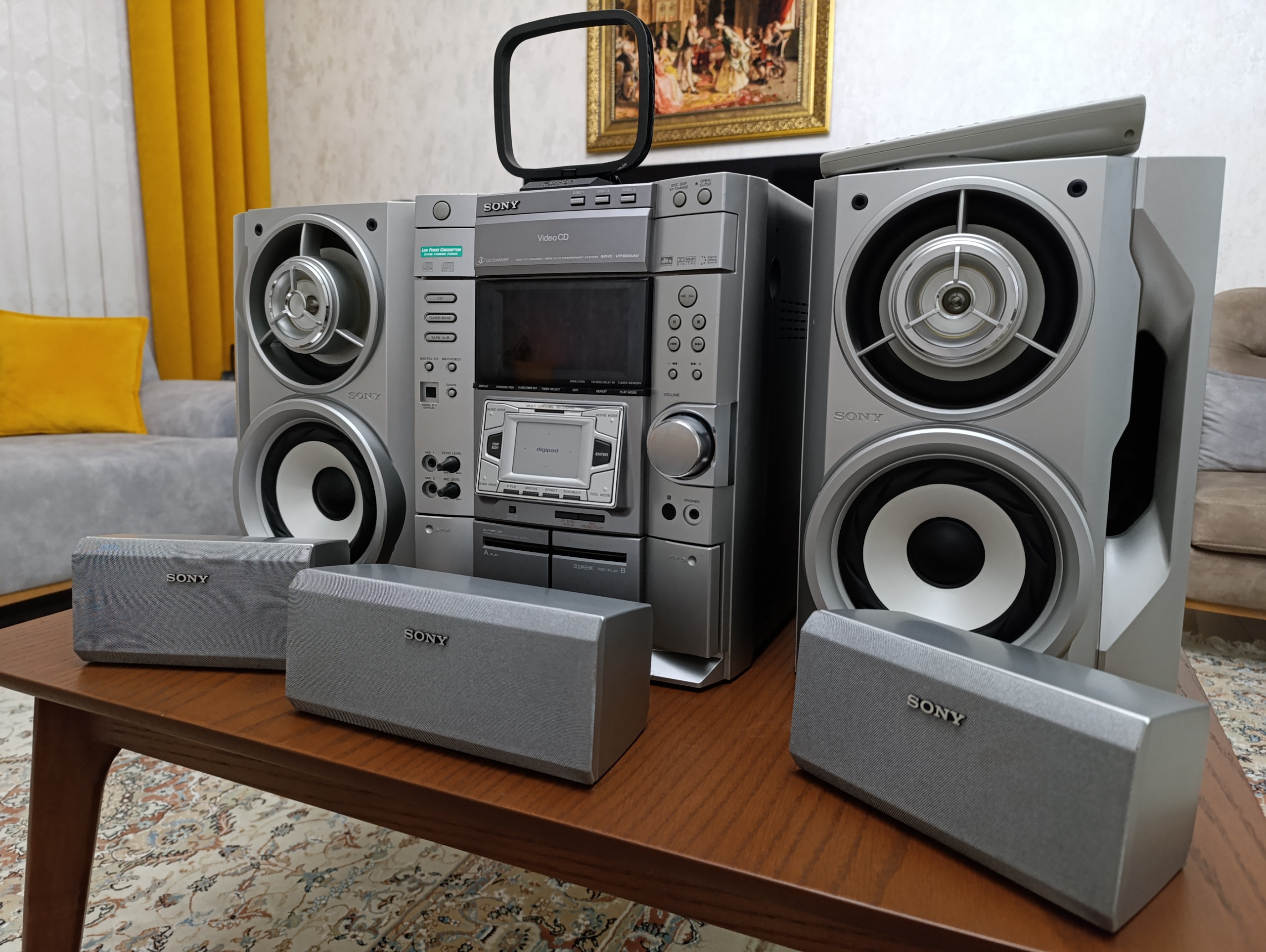 سیستم خانگی سونیMHC-VP800AV