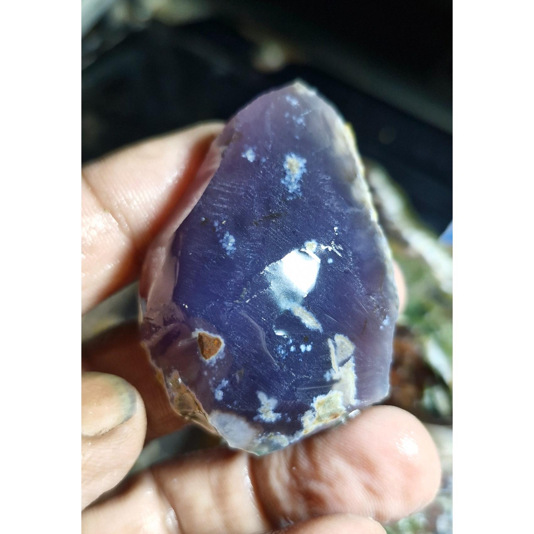 عقیق سوسنی ناب