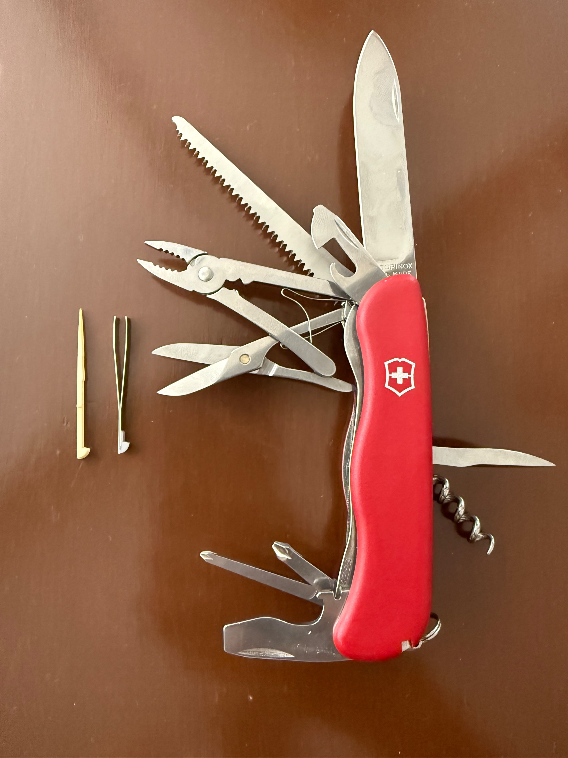 چندکاره victorinox اصل