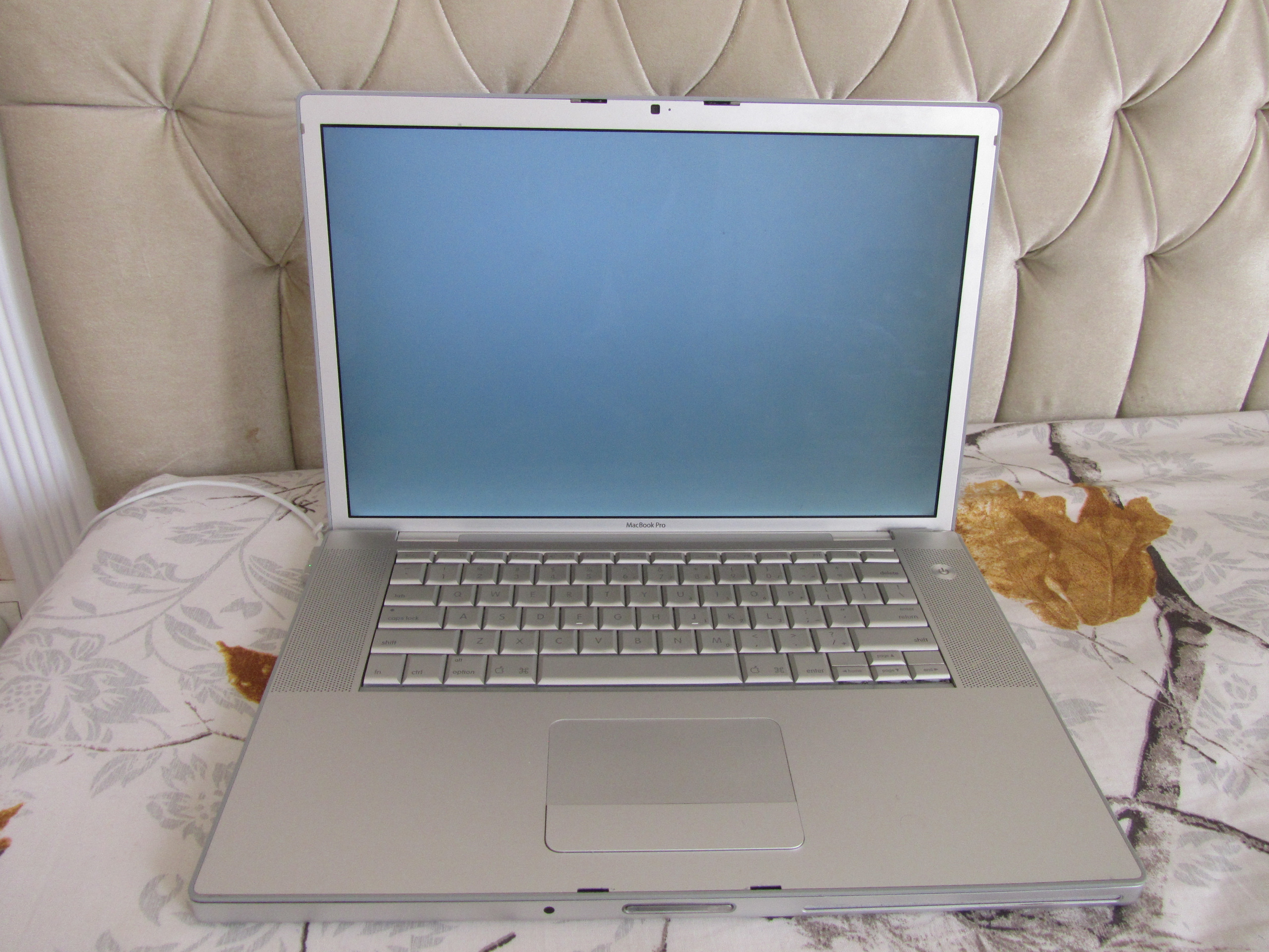 اپل MacBook Pro 2006