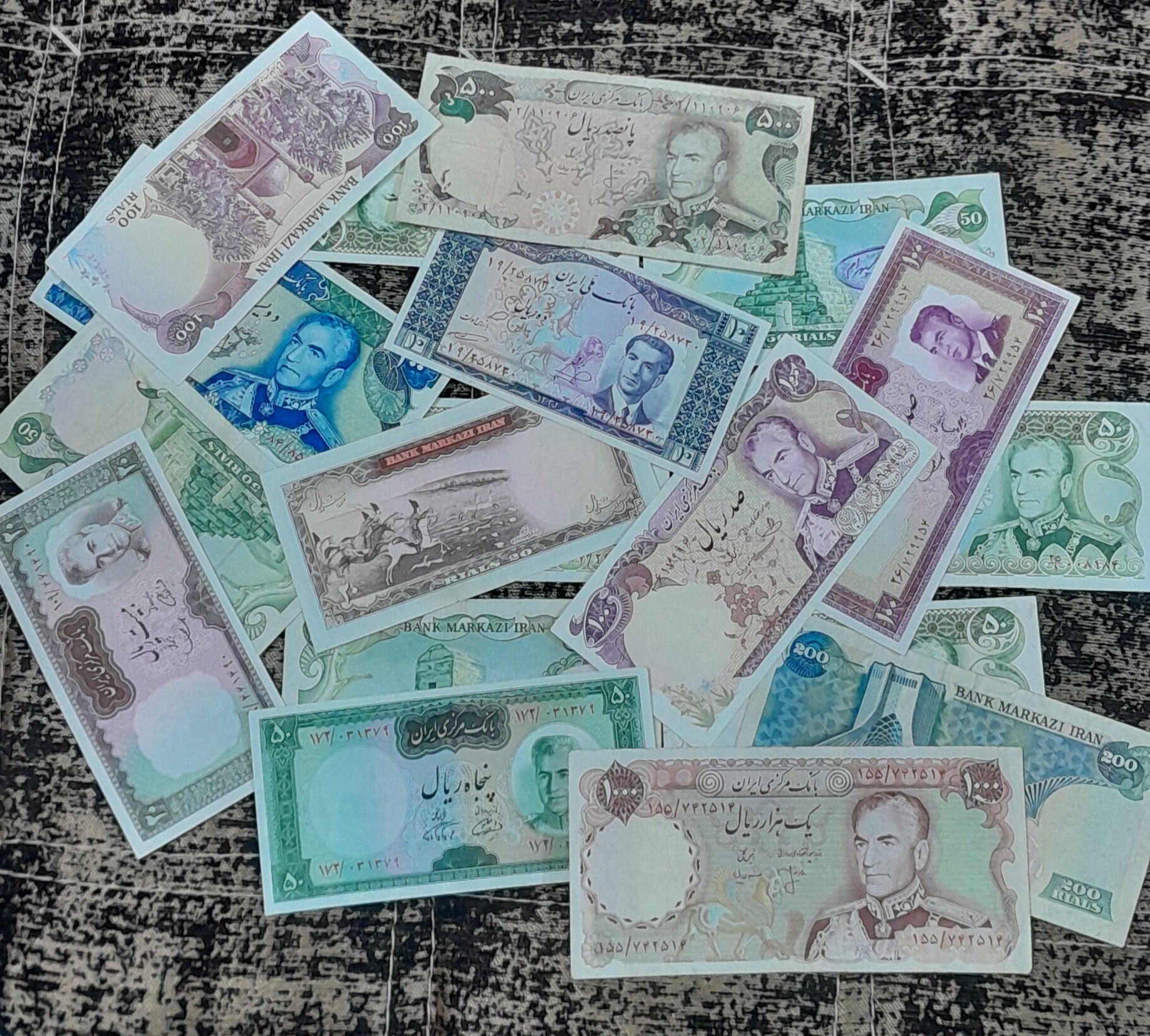 15عدد اسکناس پهلوی دوم