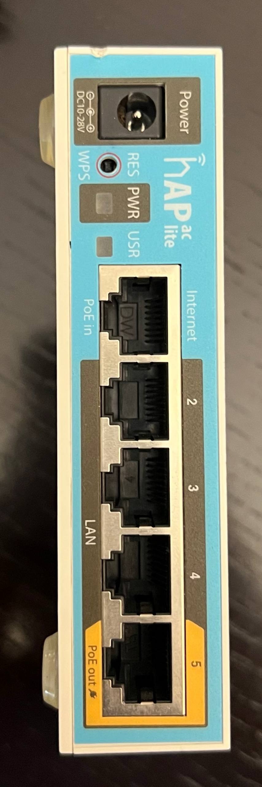 روتر میکروتیک MikroTik hAP ac lite RB952Ui-5ac2nD