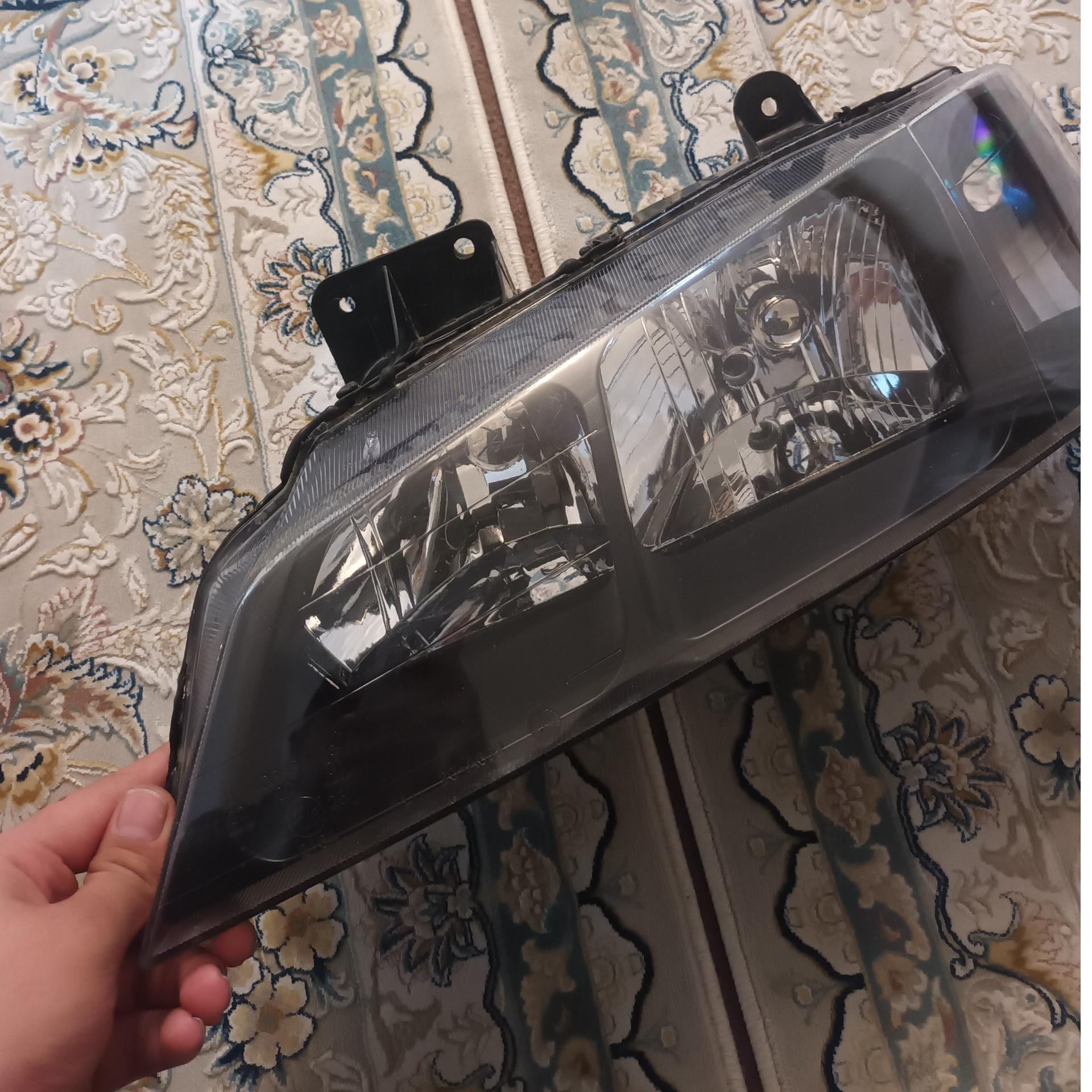 یک جفت چراغ پژو پارس