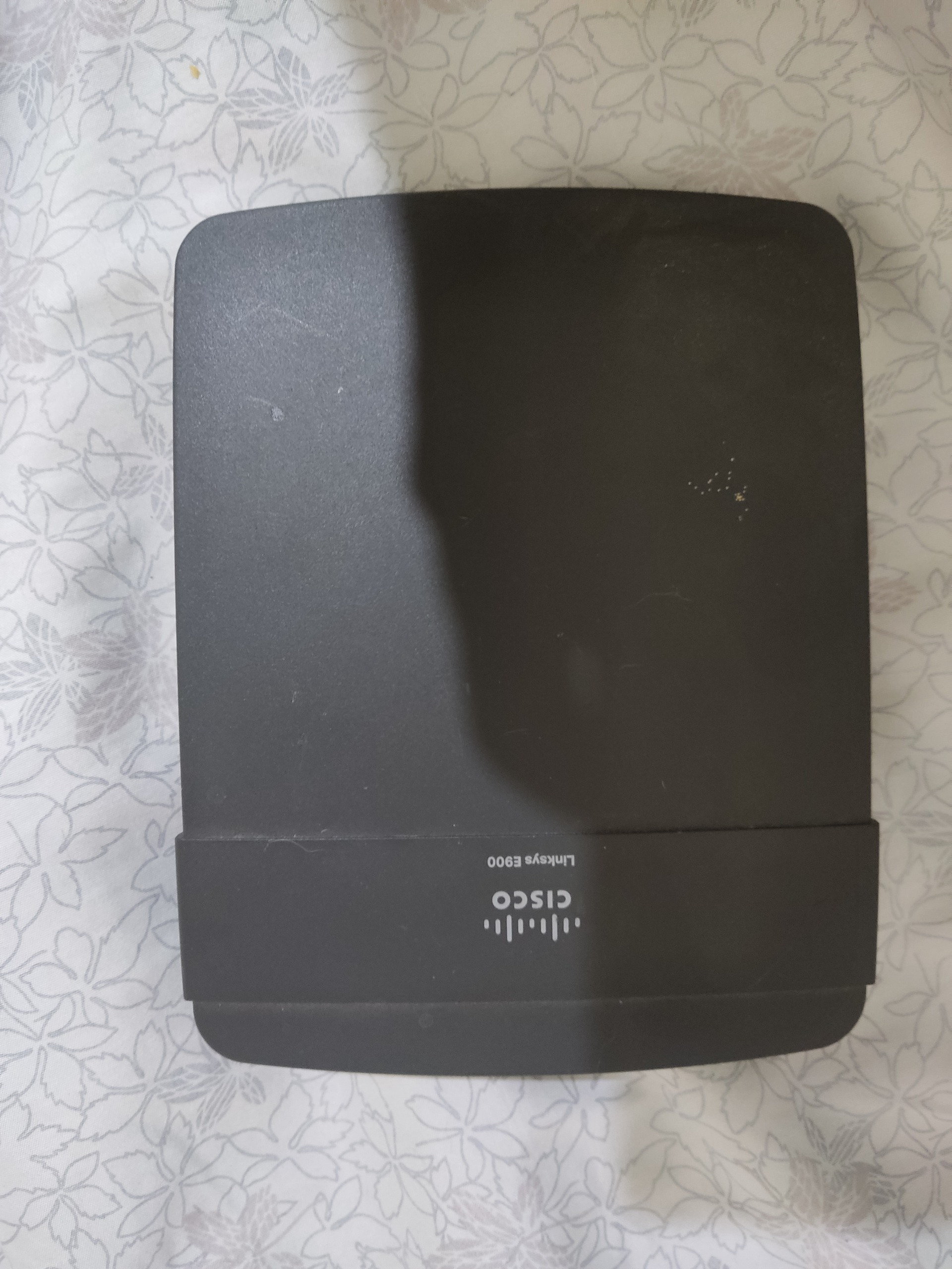 روتر بیسیم Linksys e900