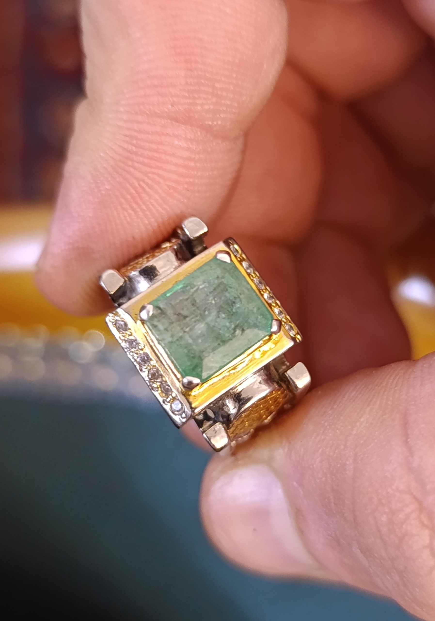 انگشتر زمردکلمبیا اصل