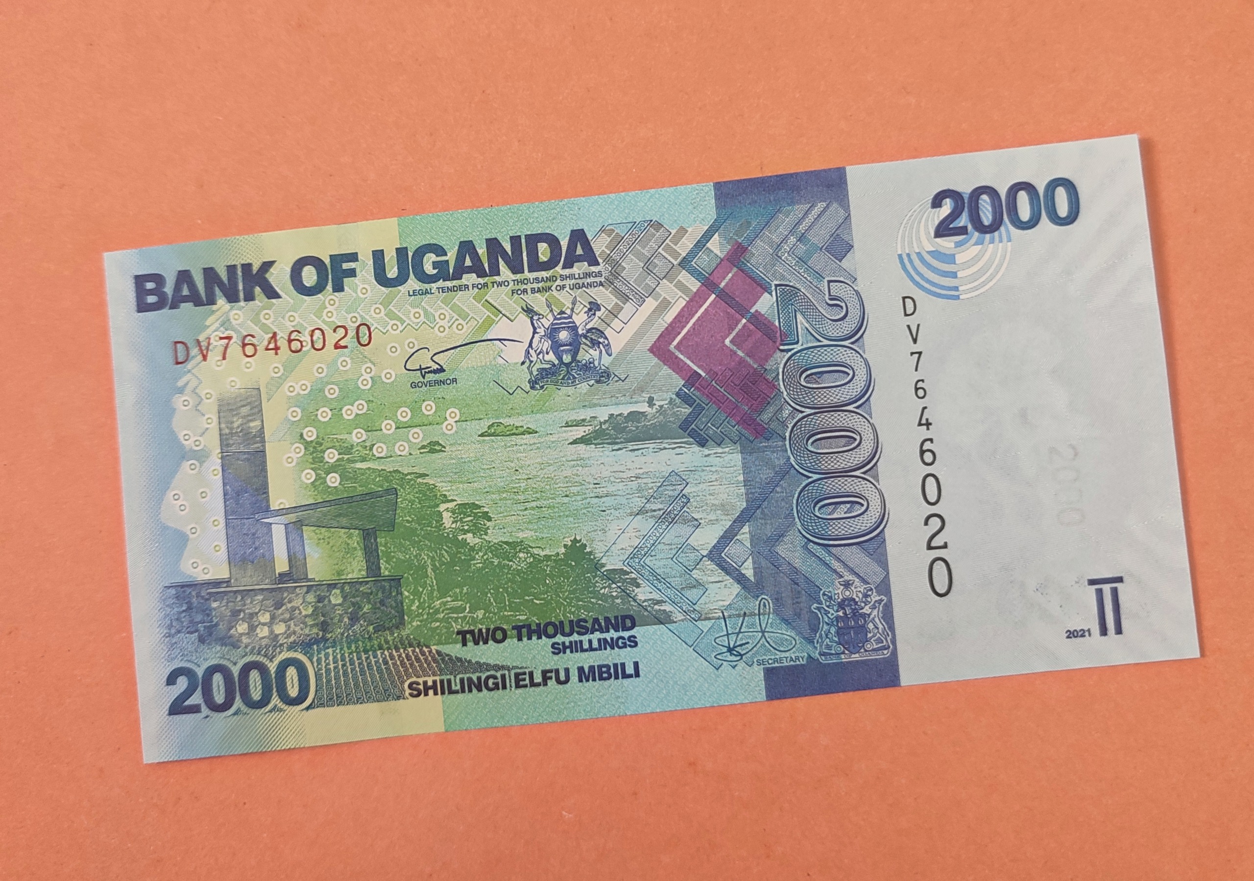 اسکناس تک بانکی 2000 شیلینگ اوگاندا