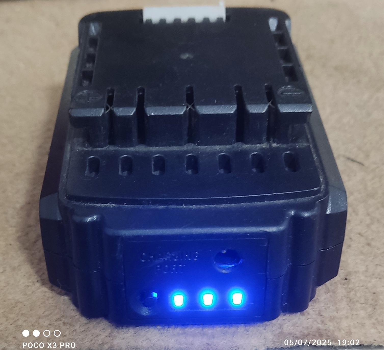 باتری دریل شارژی فریکس 12 ولت
