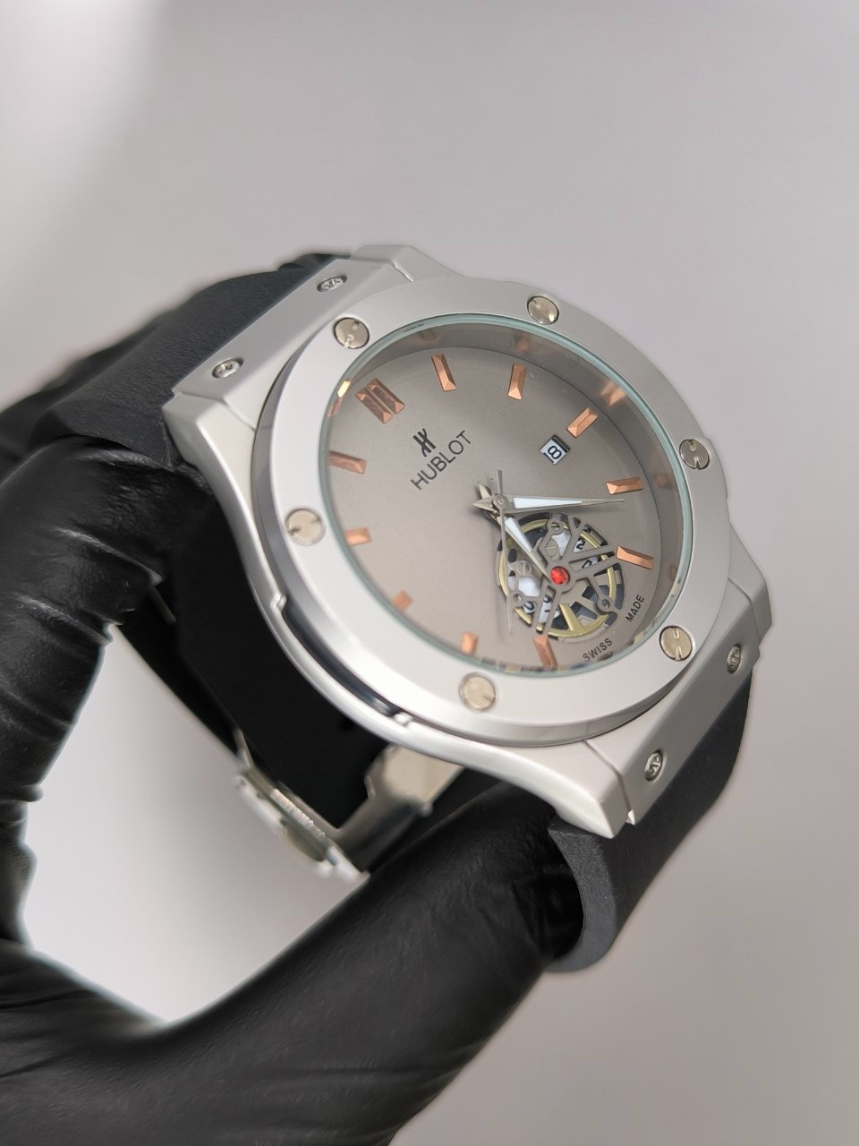 ساعت مچی مردانه هابلوت HUBLOT بند رابر مشکی