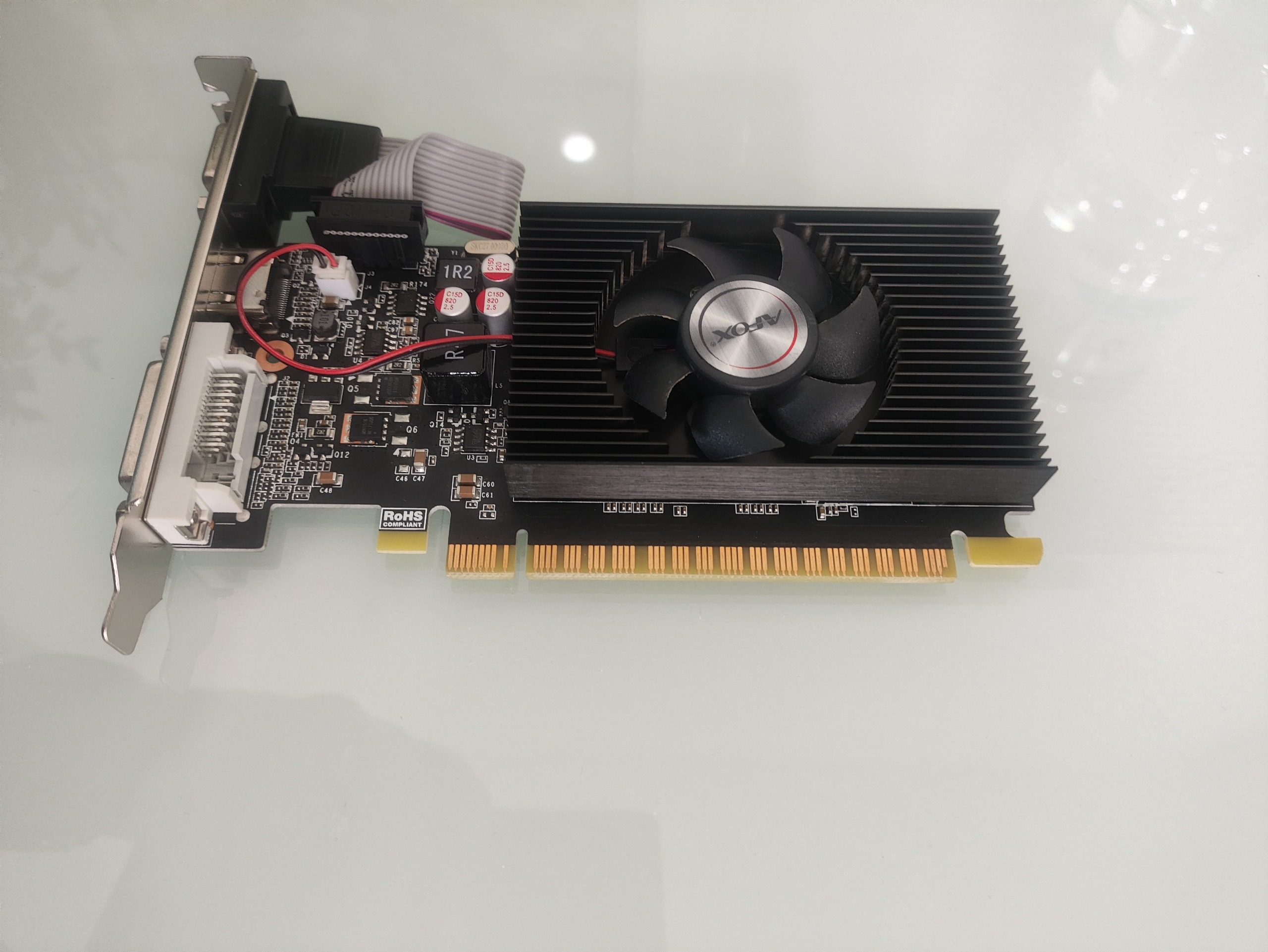 کارت گرافیک 2 گیگ  Nvidia gt 710 برند afox