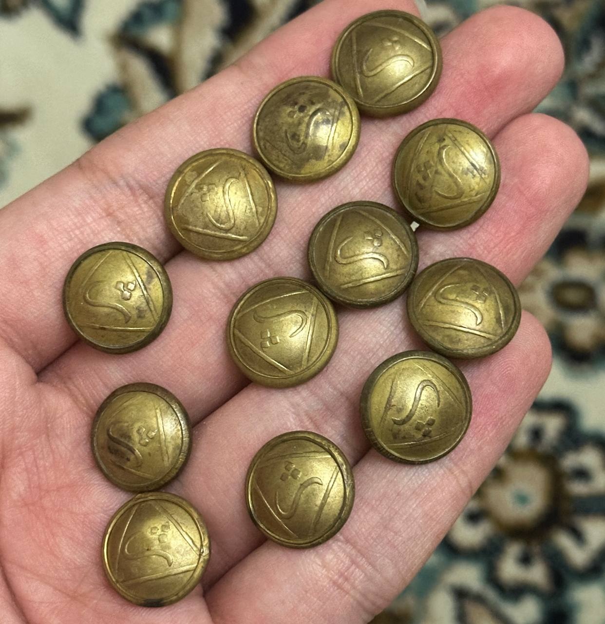 12 عدد دکمه ژاندارمری کوچک