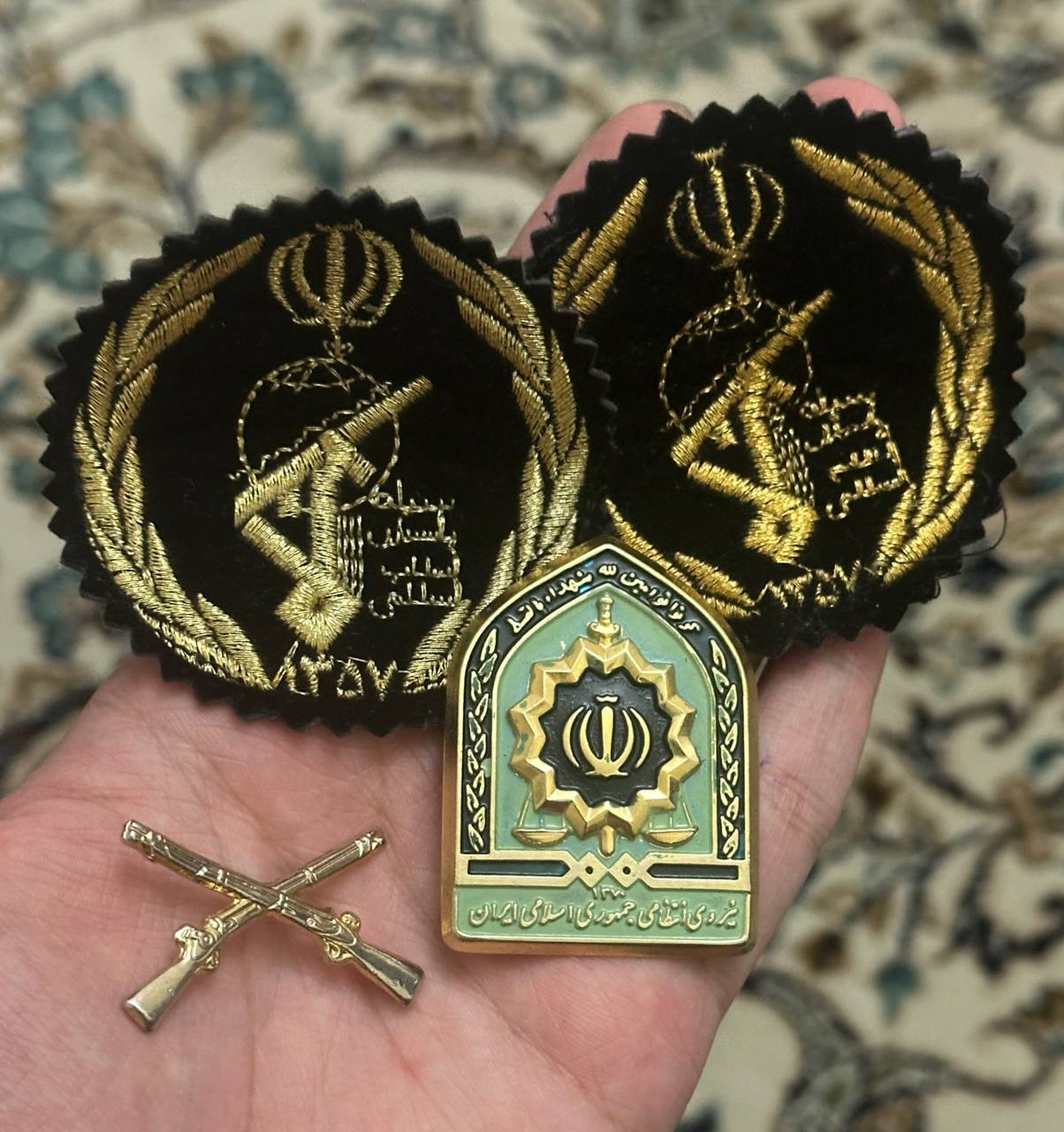 4 نشان نظامی