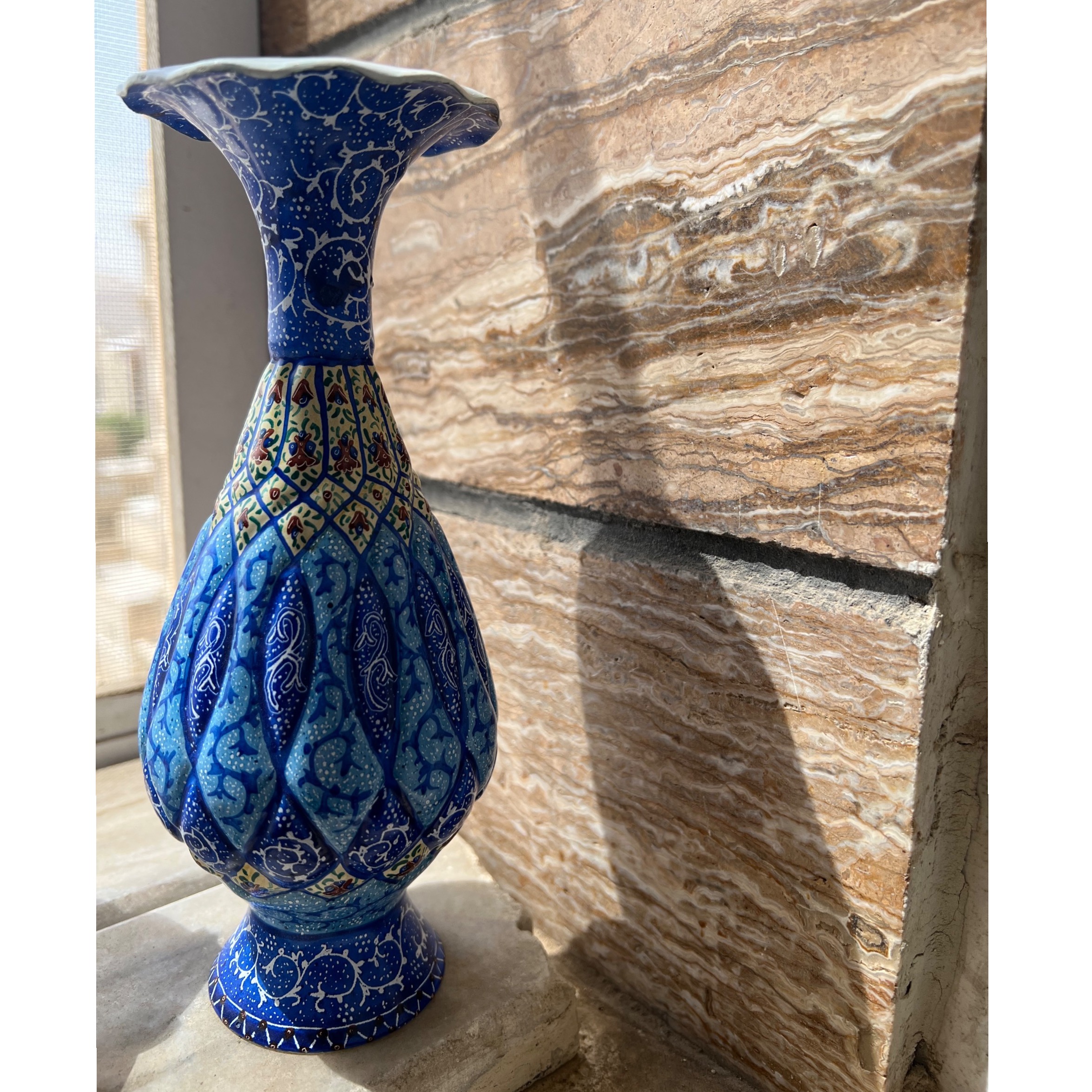 گلدان مینا کاری