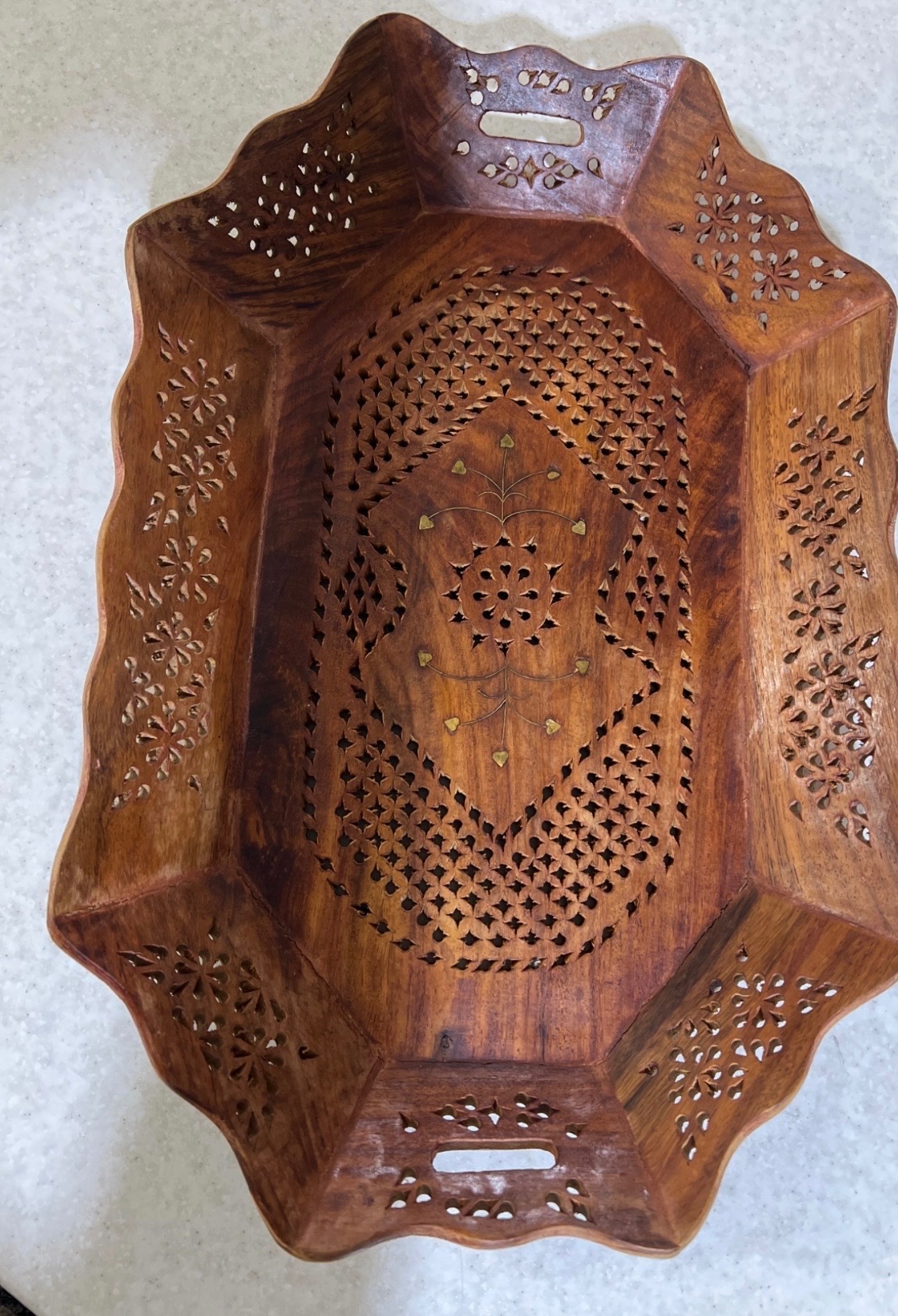 سینی مشبک چوب هندی