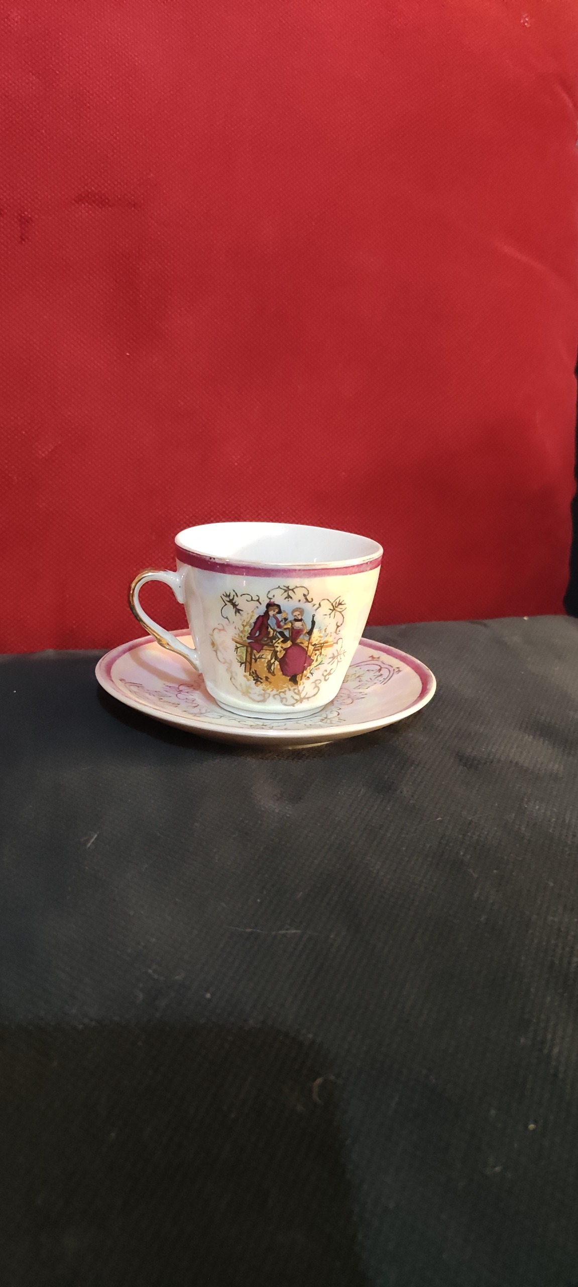 فنجان و نعلبکی قدیمی قهوه خوری هفت رنگ دنسی