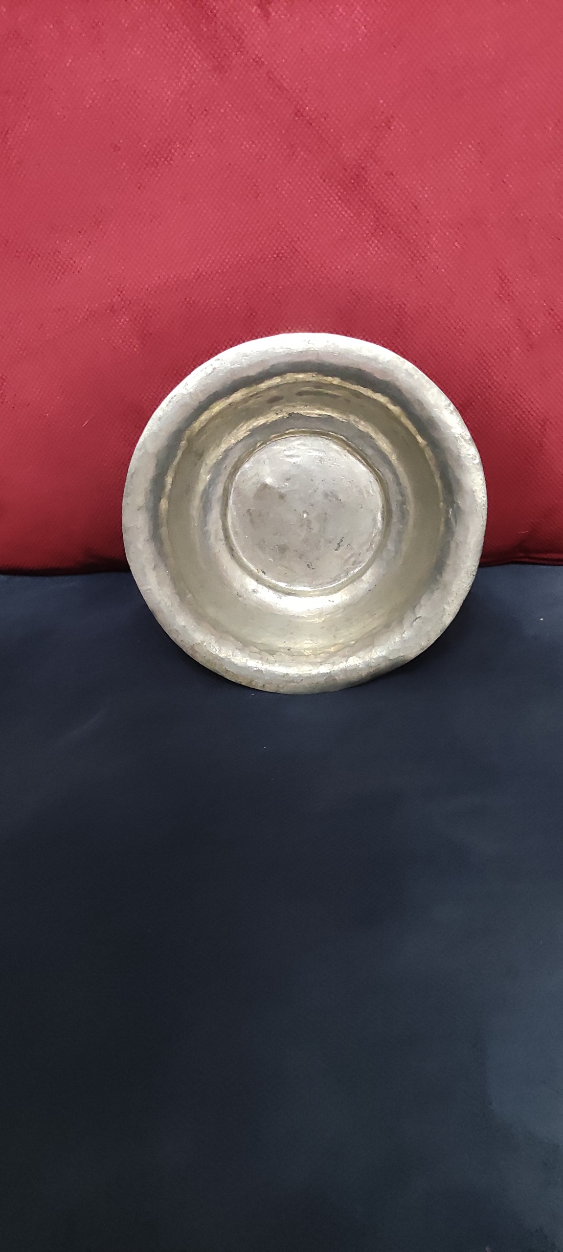 تشت کوچک مسی قدیمی