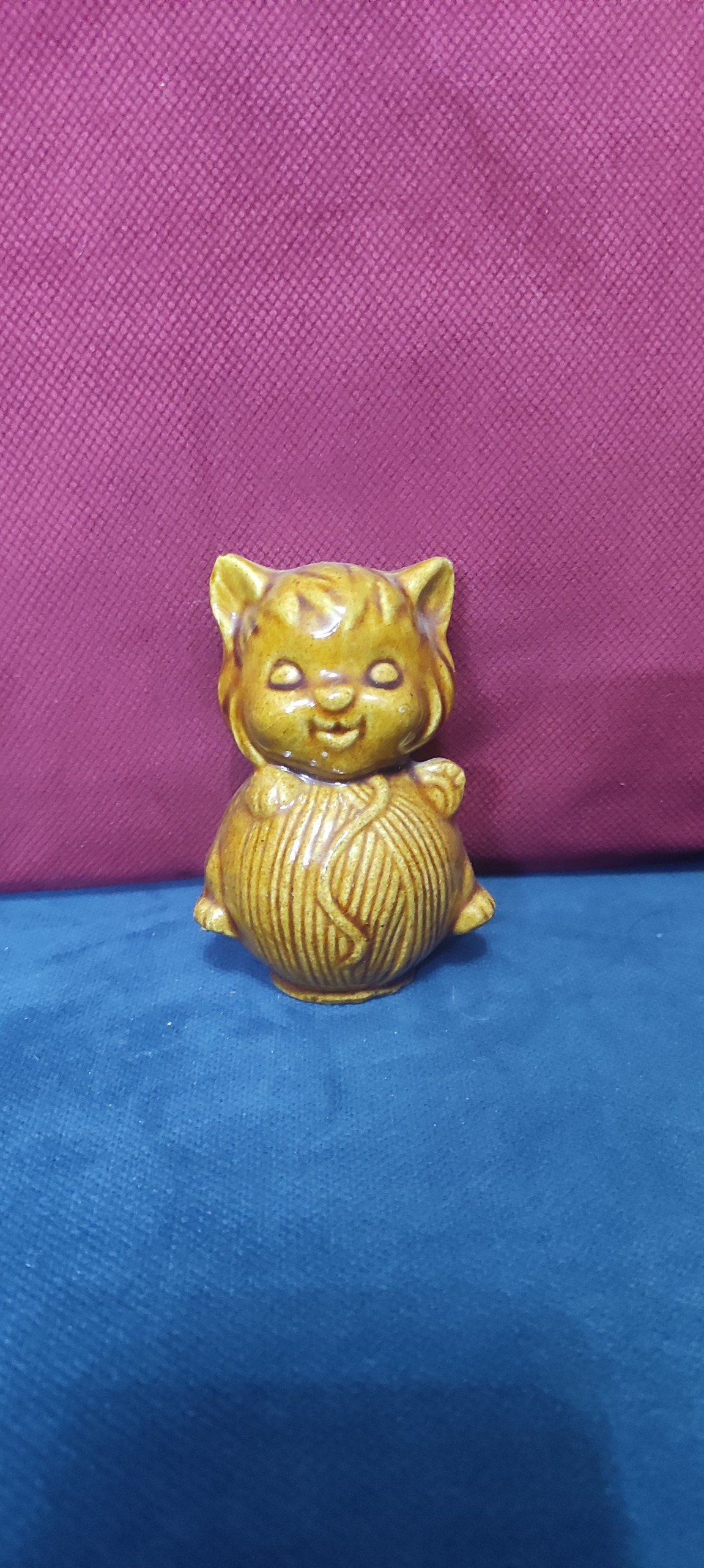 نمکدان یا نمکپاش سرامیکی قدیمی گربه