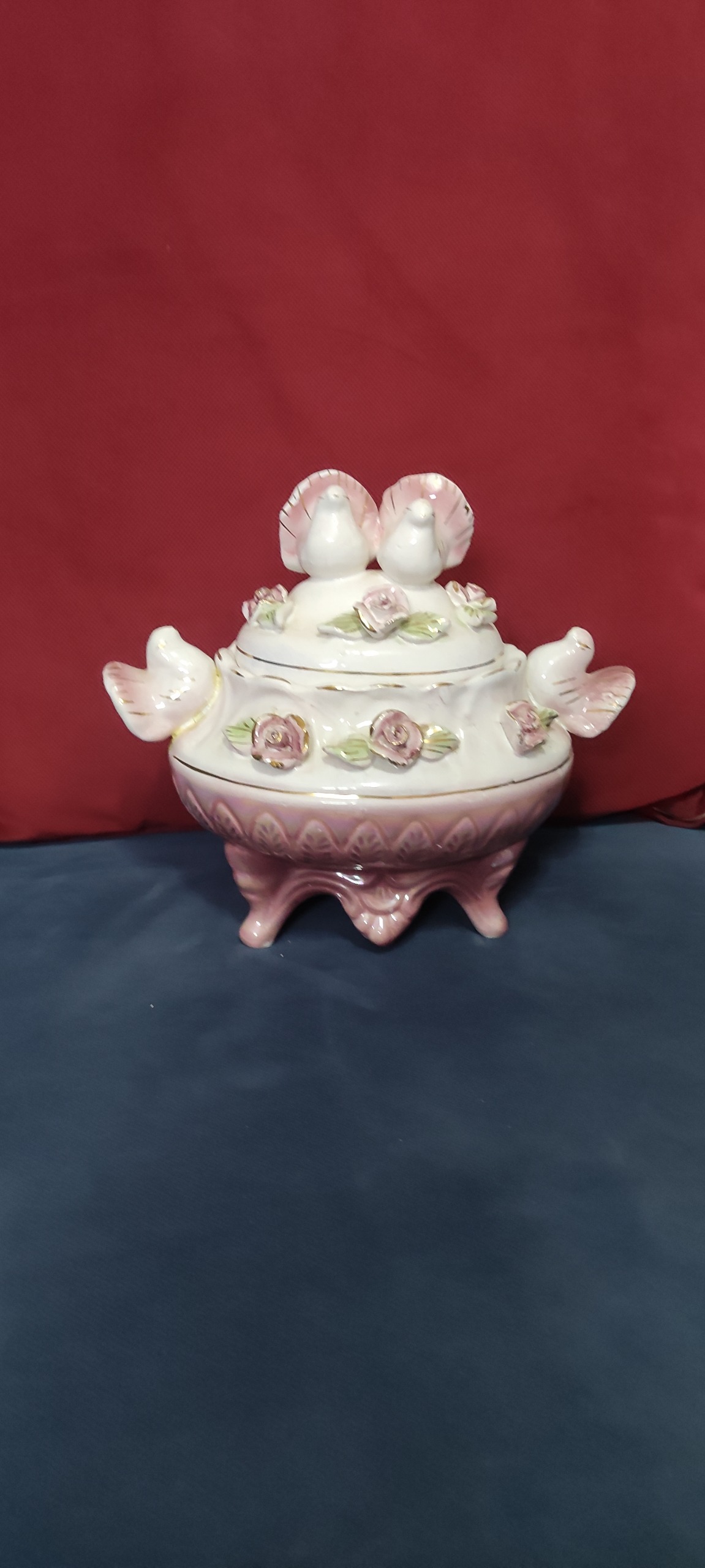 شکلات خوری سرامیکی قدیمی و کلکسیونی و آنتیک