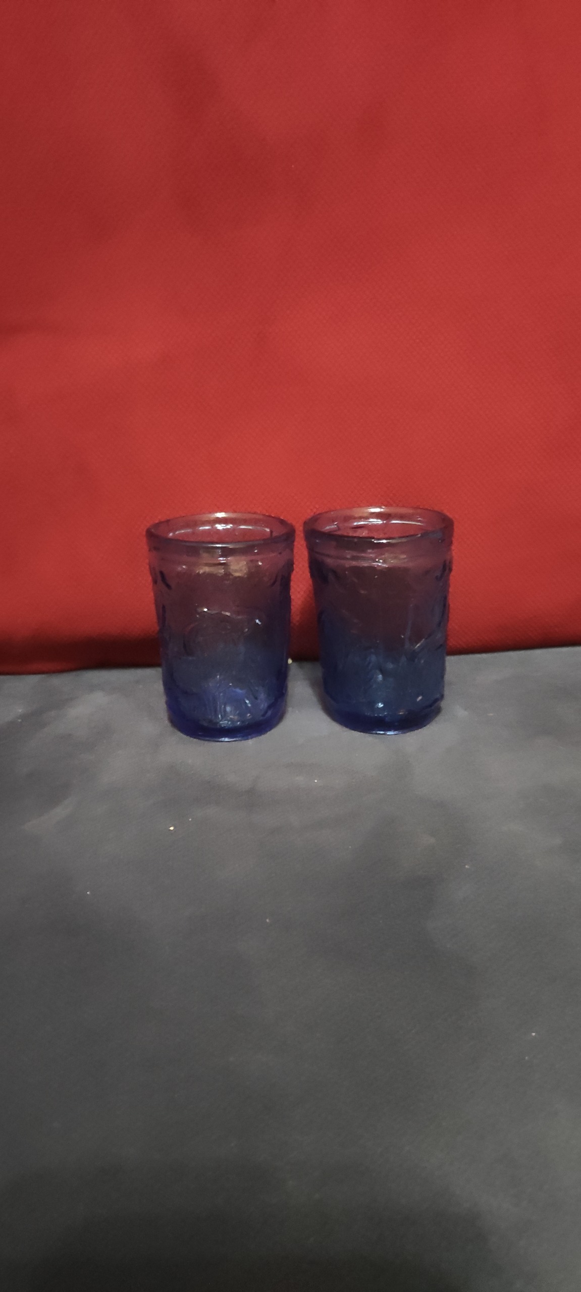 لیوان قدیمی مینیاتوری آبی کمیاب