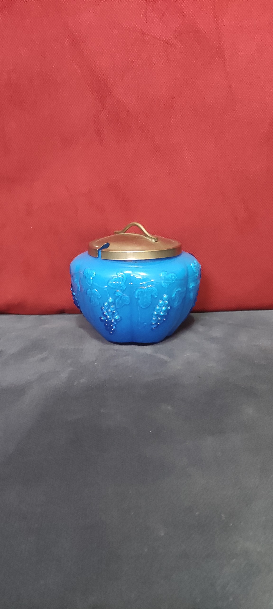 شکر پاش یا شکردان قاجاری نقش برجسته نایاب