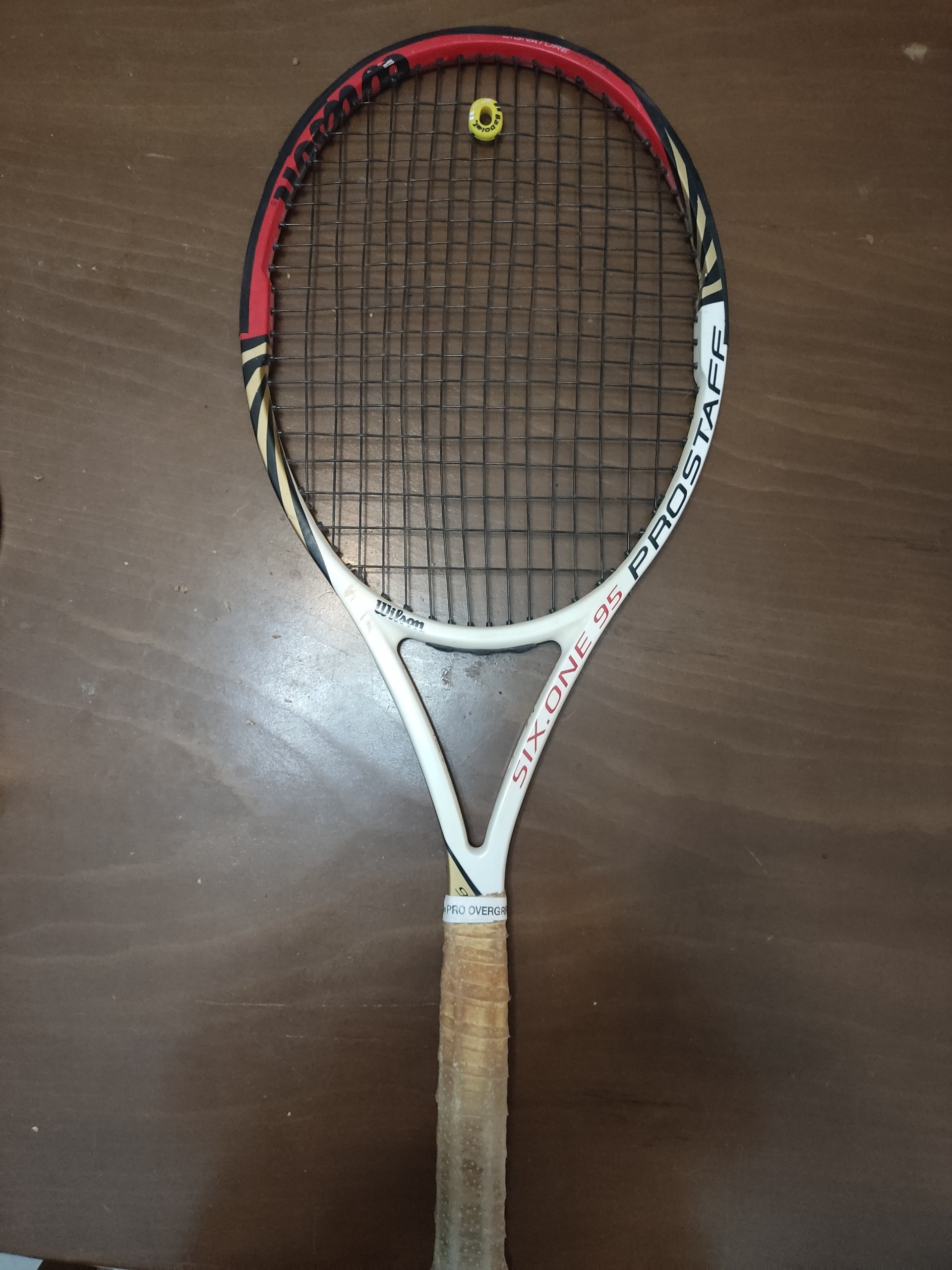 راکت تنیس سیکس وان 95 اصل