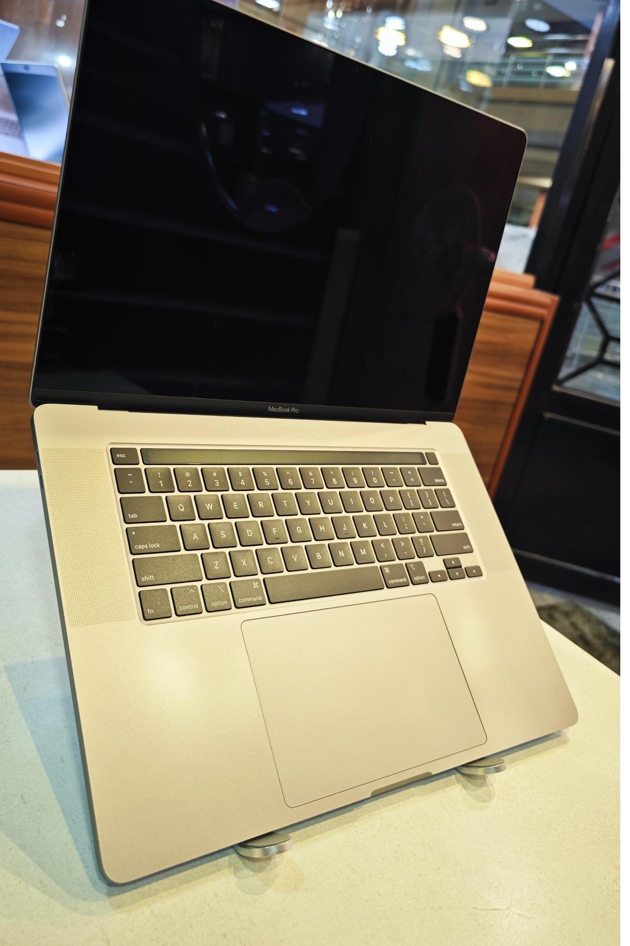 لپ تاپ Apple MacBook Pro 2019