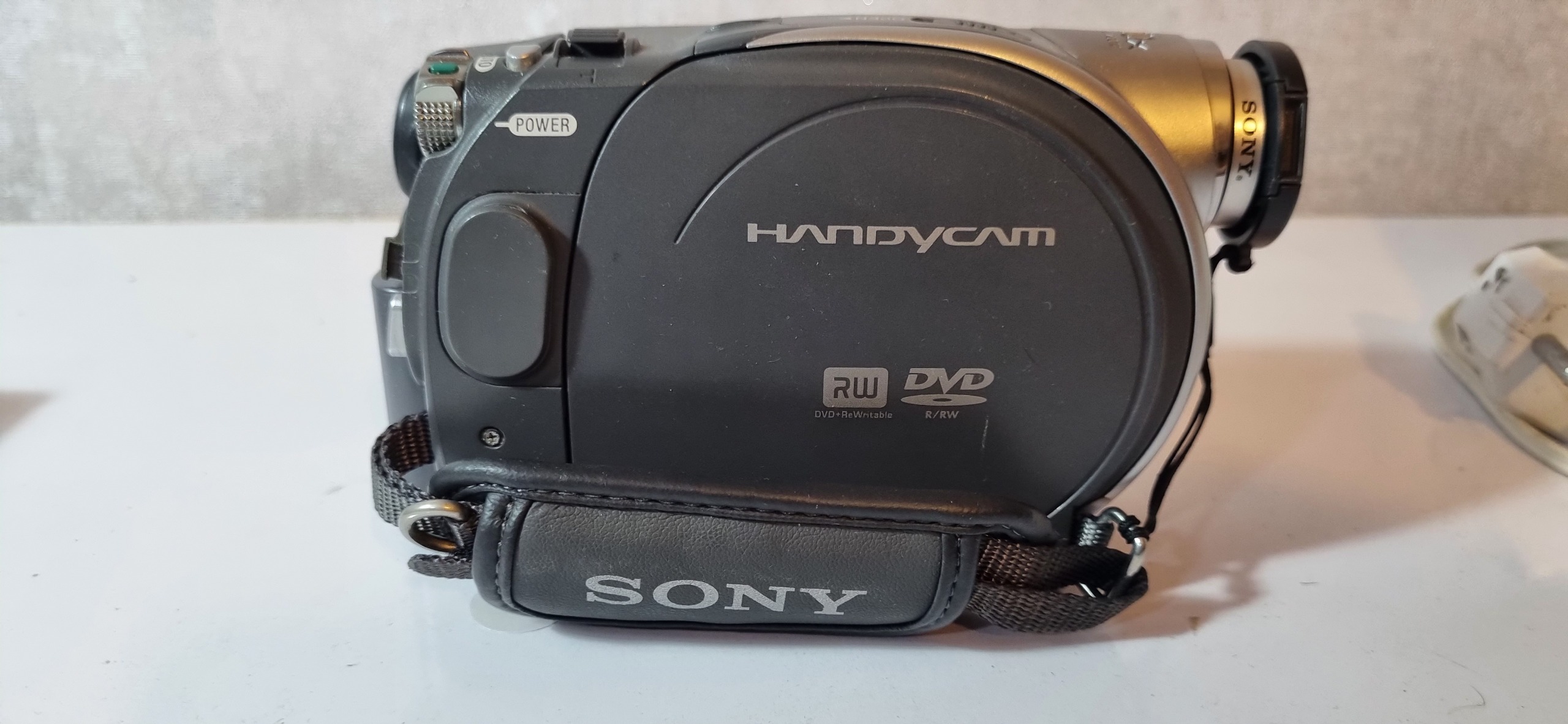 دوربین فیلم برداری هندیکم DVD705