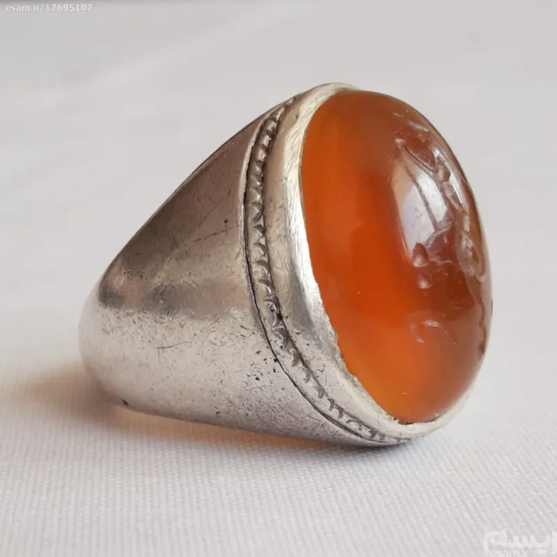 عقیق قدمتدار خط یا منصوردستسازکهنه بکر