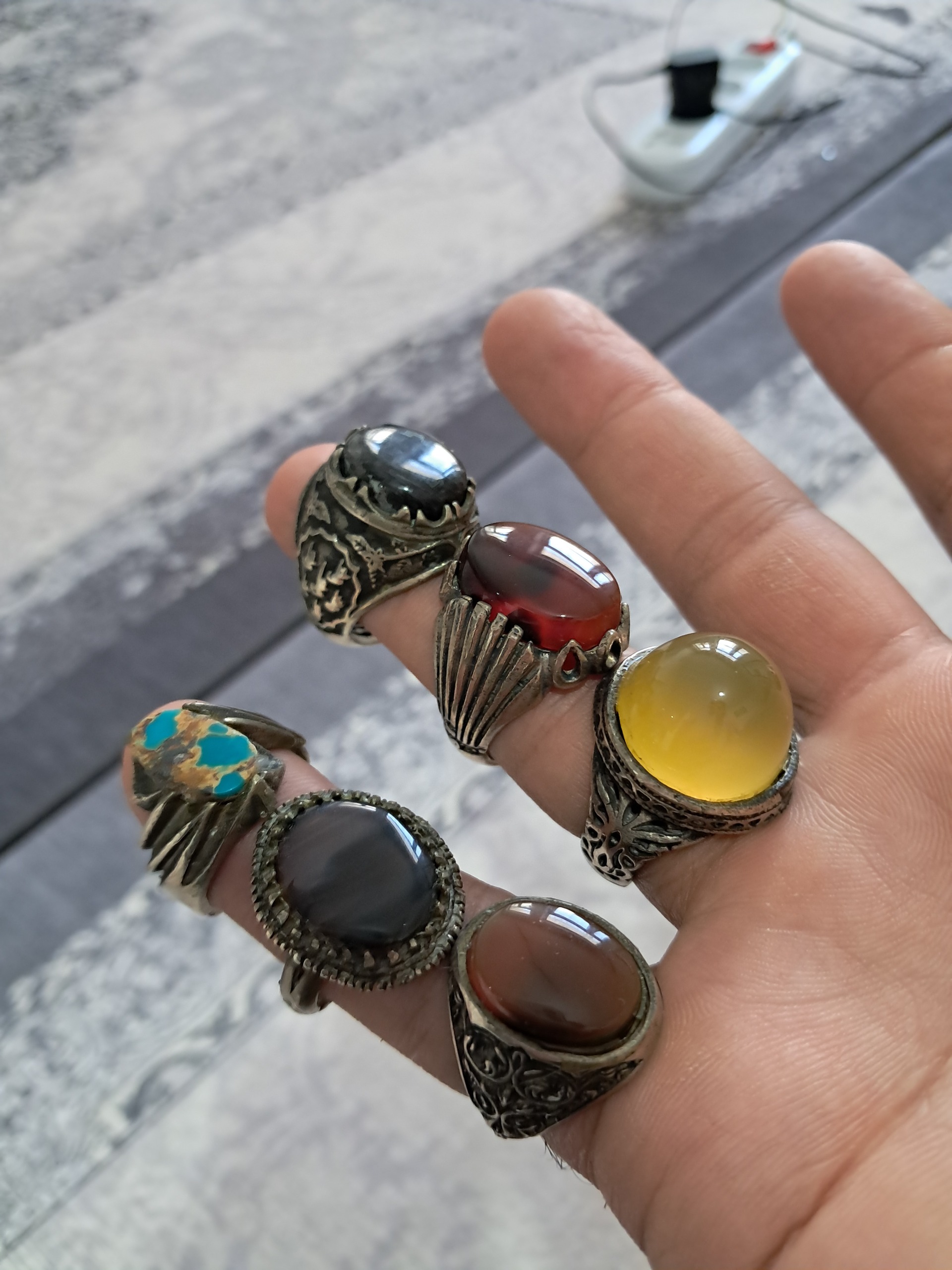 6عدد انگشتر چشمگیر فوق بینظیر