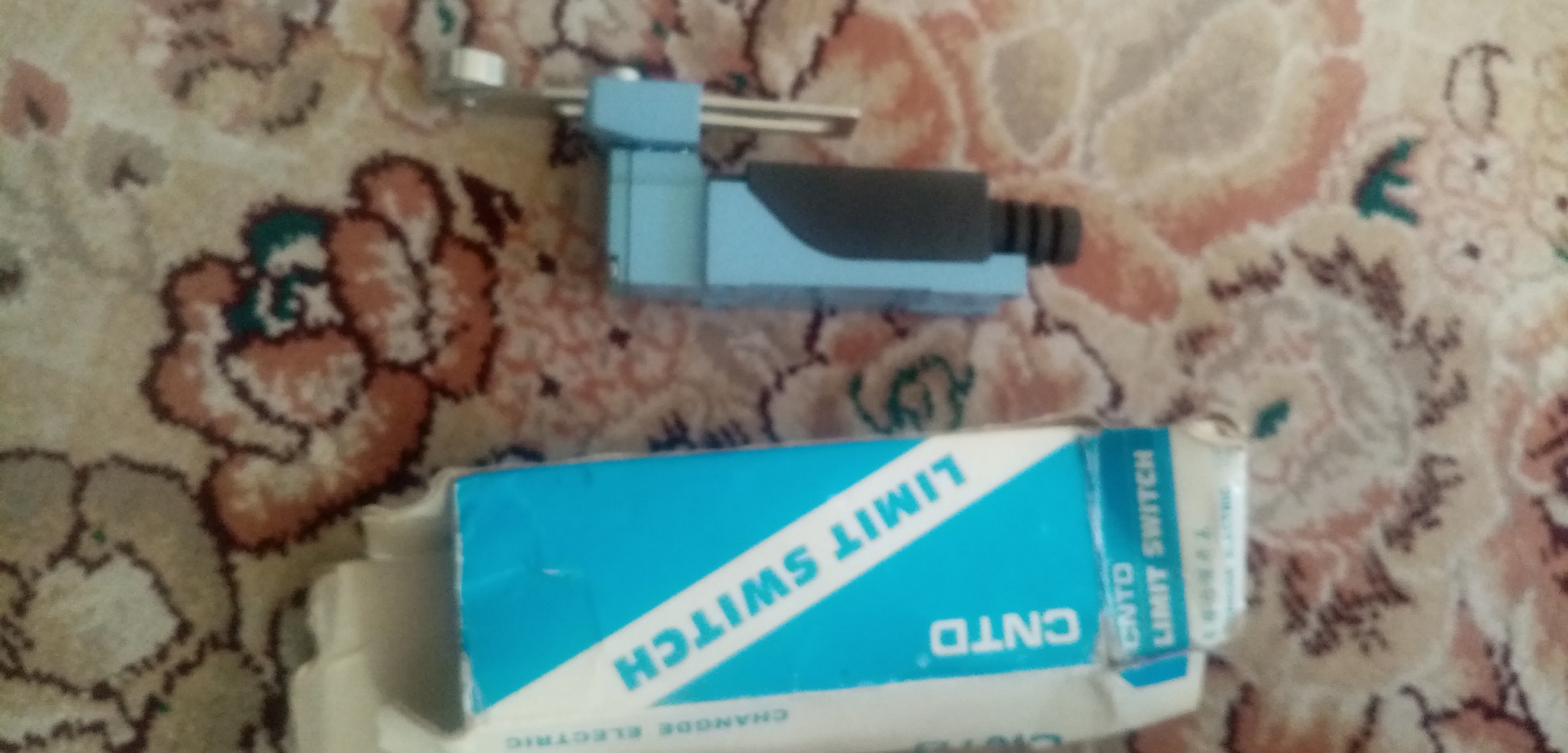 میکرو سوییچ اتومات مخصوص دستگاهای شرکتی