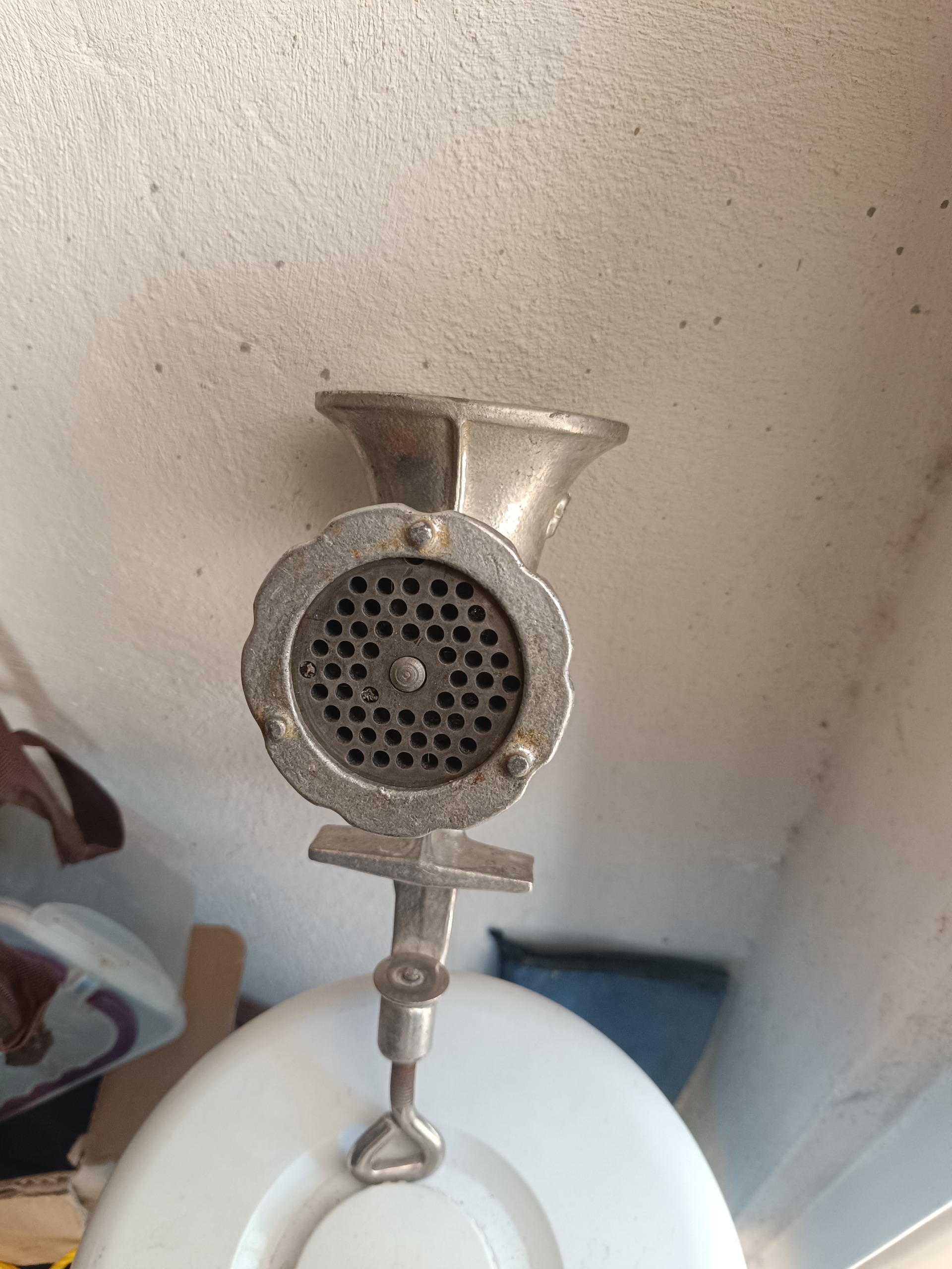 چرخ گوشت قدیمی