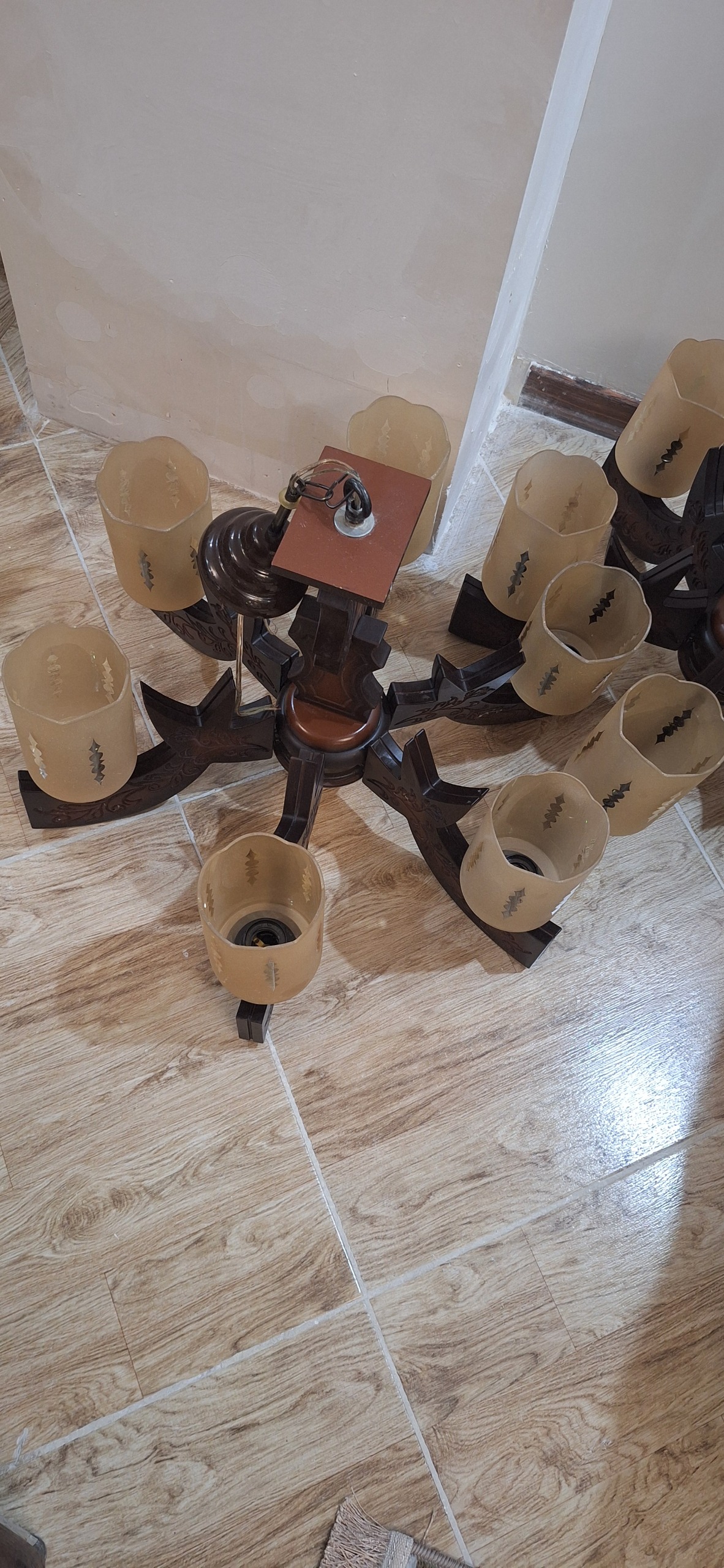 لوستر چوبی 6 شاخه