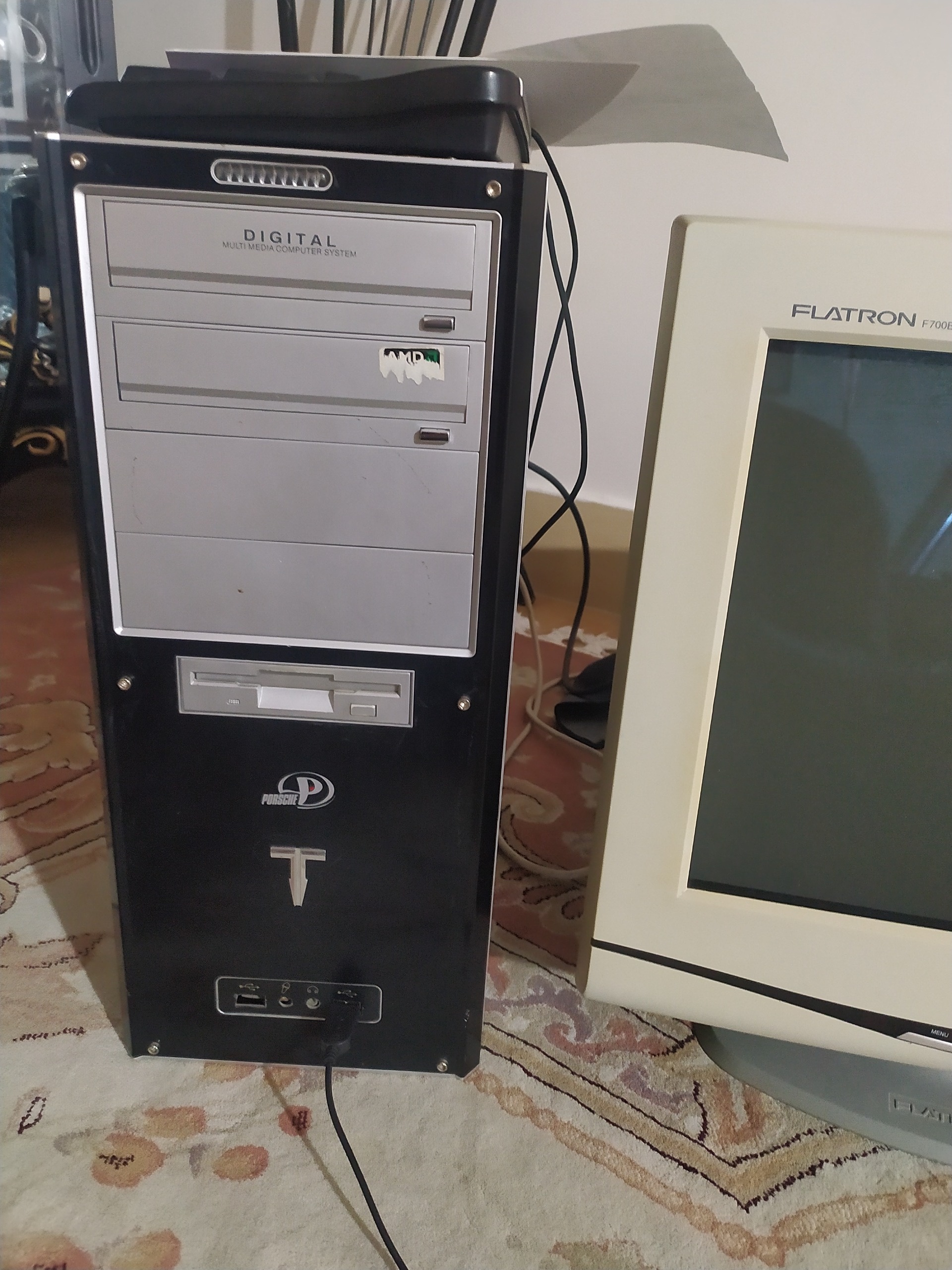 کیس و کامپیوتر ال جی ویندوز xp