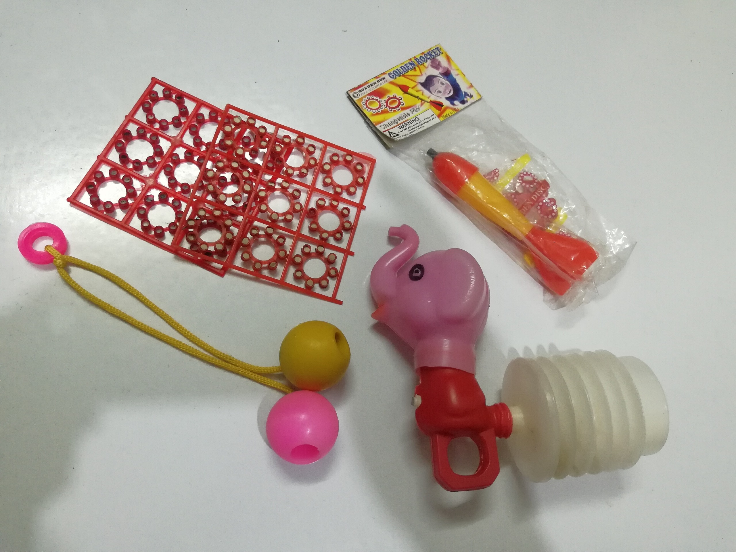 چند عدد اسباب بازی نوستالژی