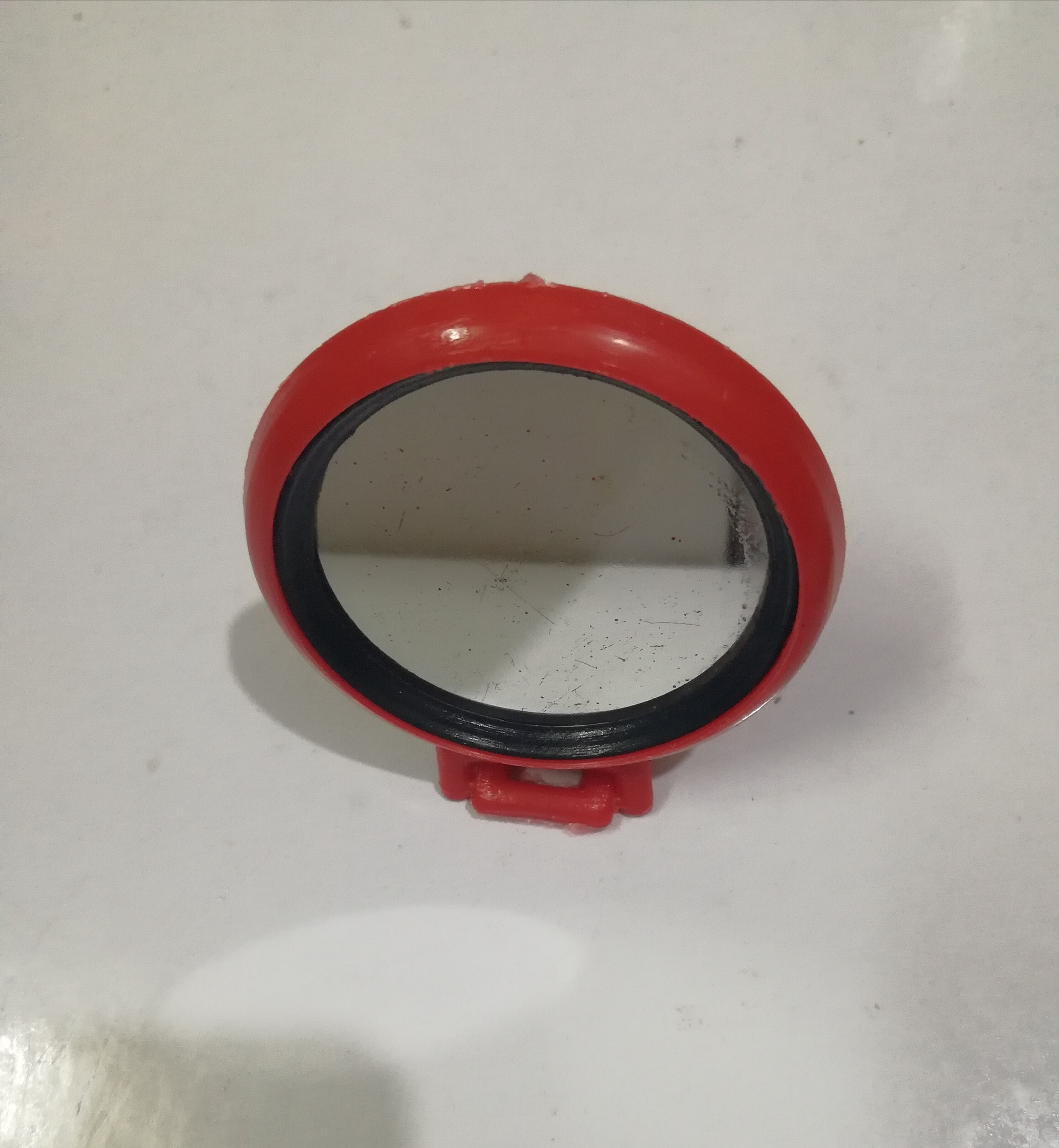 آینه کوچک نوستالژی رومیزی دهه60