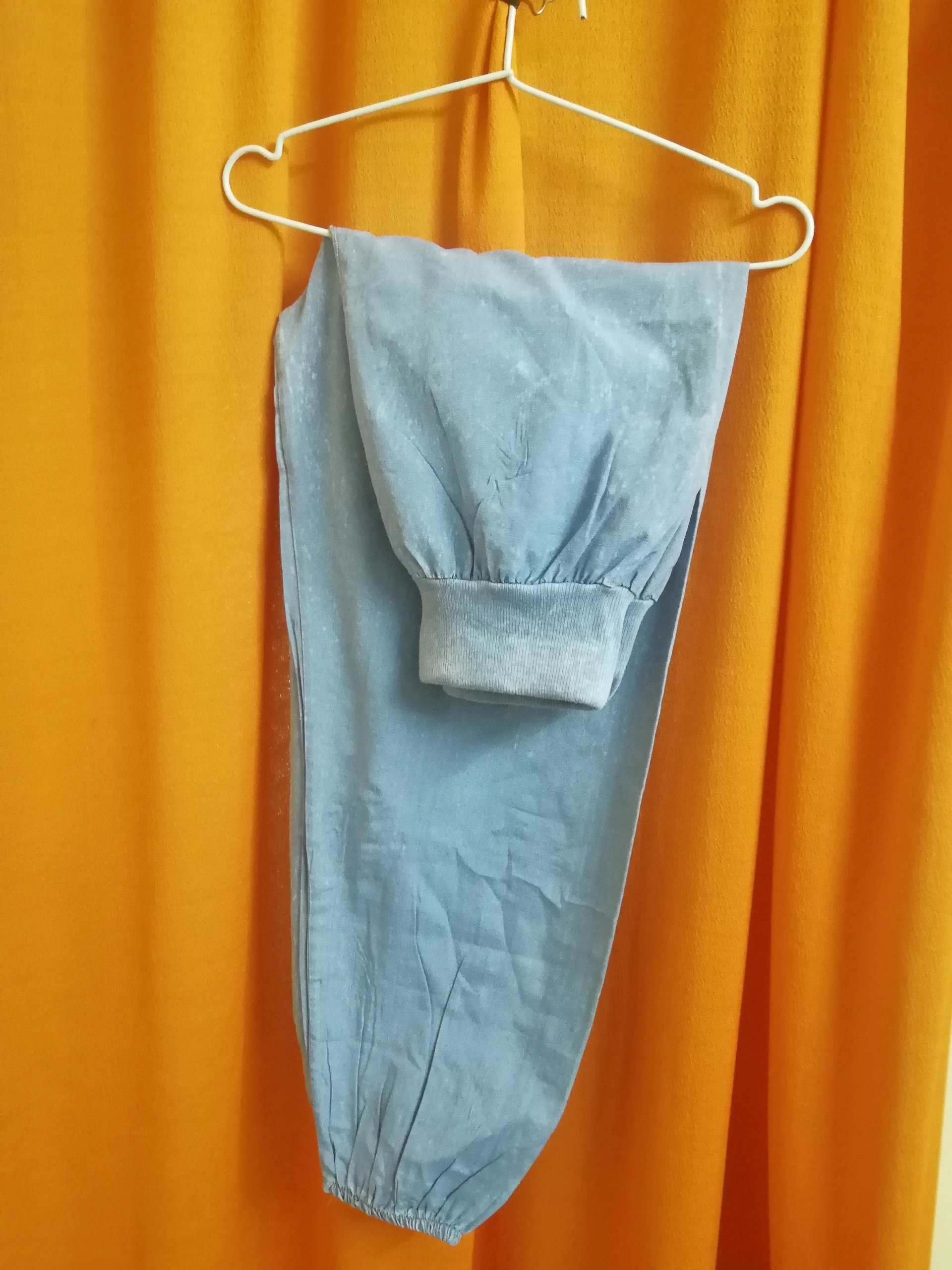 شلوار زنانه رنگ ابرو بادی