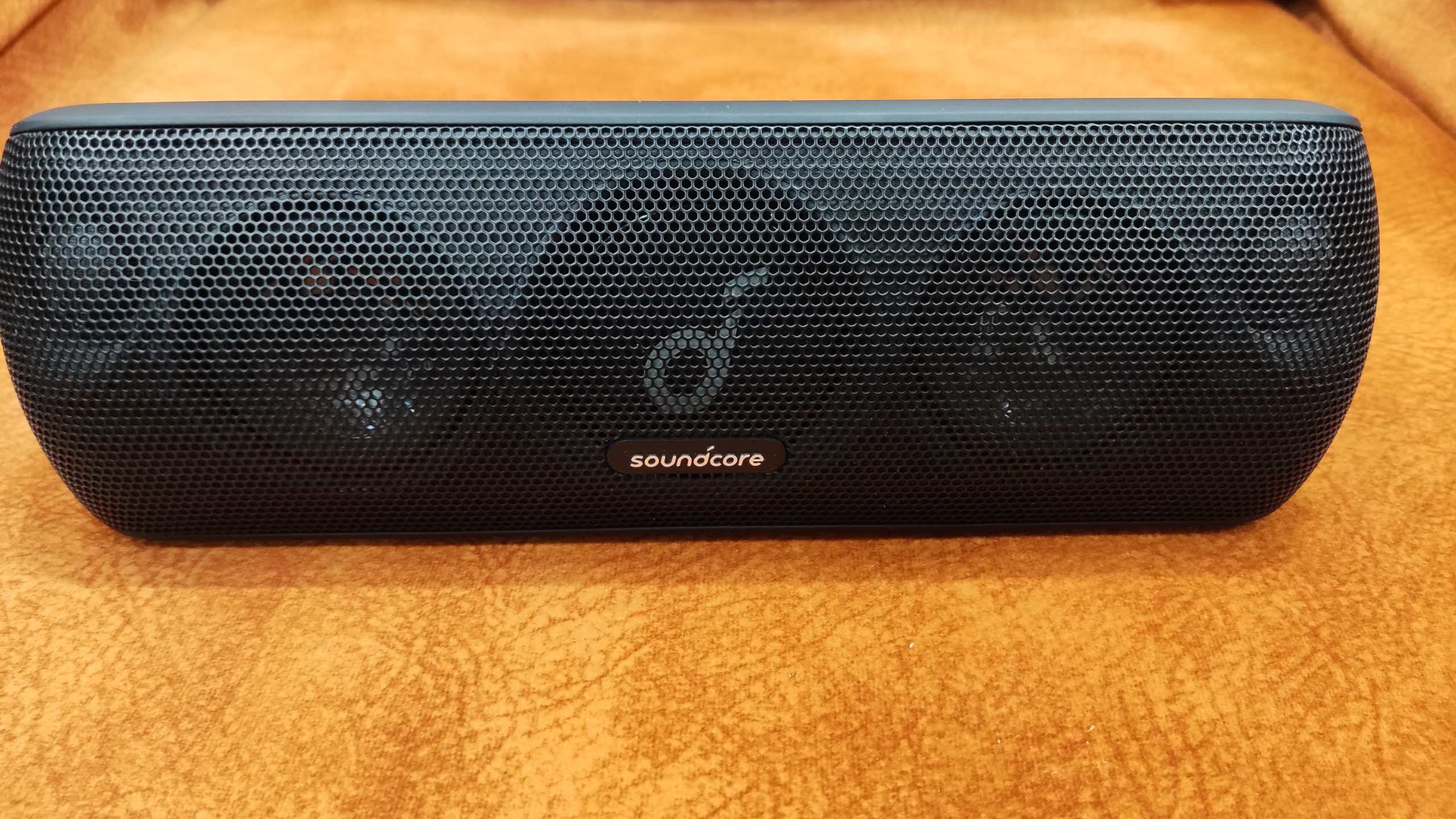 اسپیکر soundcore motion plus