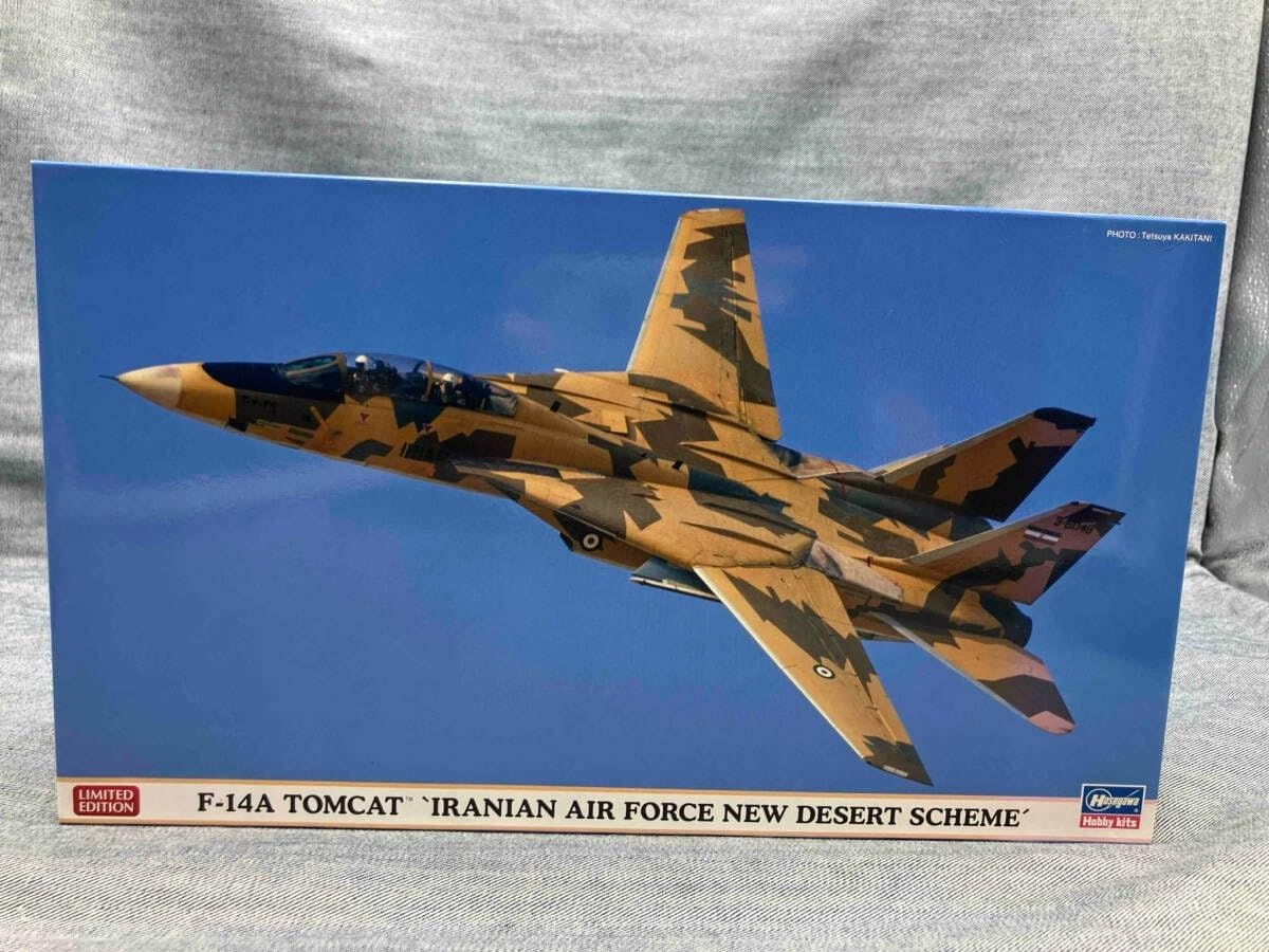 کیت تامکت TOMCAT F-14A1.72 HASSEGAWA