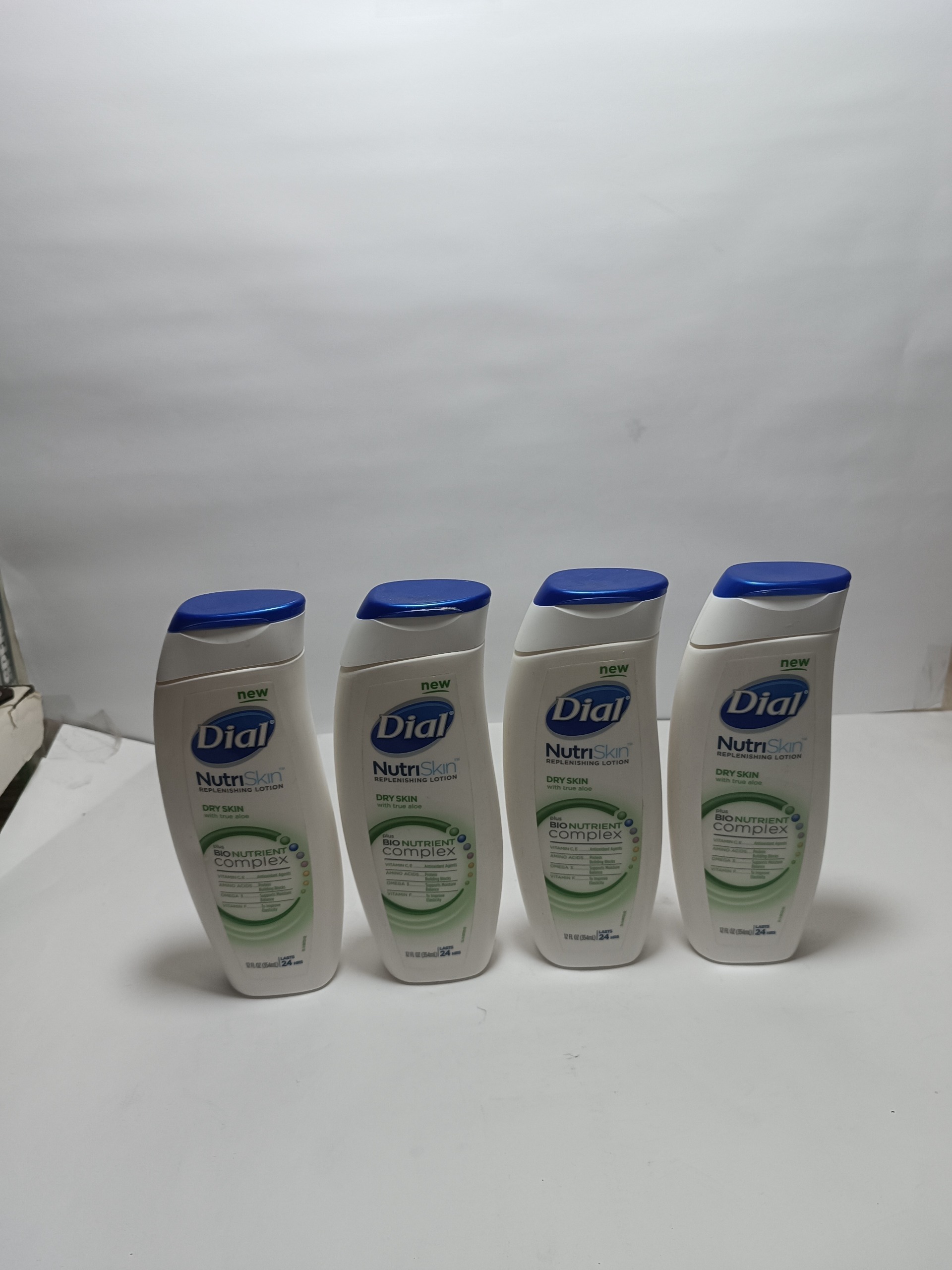 4 عدد لوسیون بدن dial nutri skin آمریکایی اصل