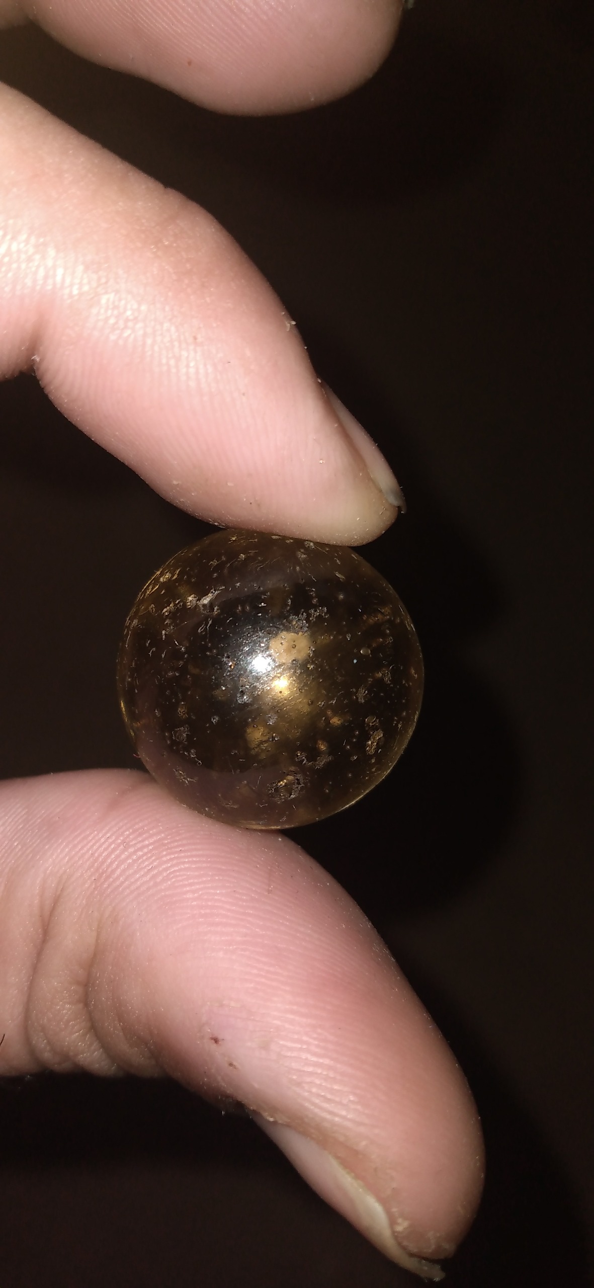 یک گوی بسیار زیبا و قدیمی