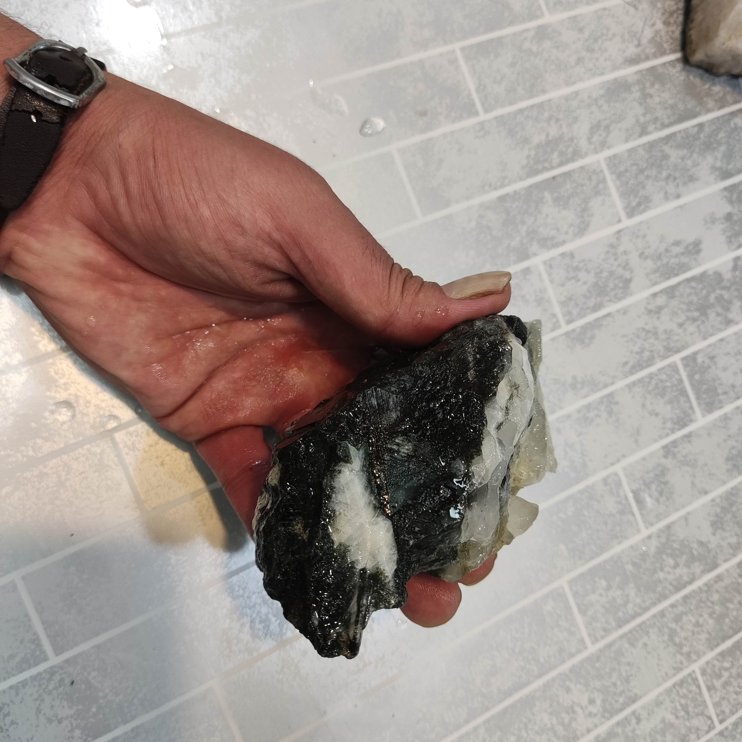 سنگ راف تورمالین