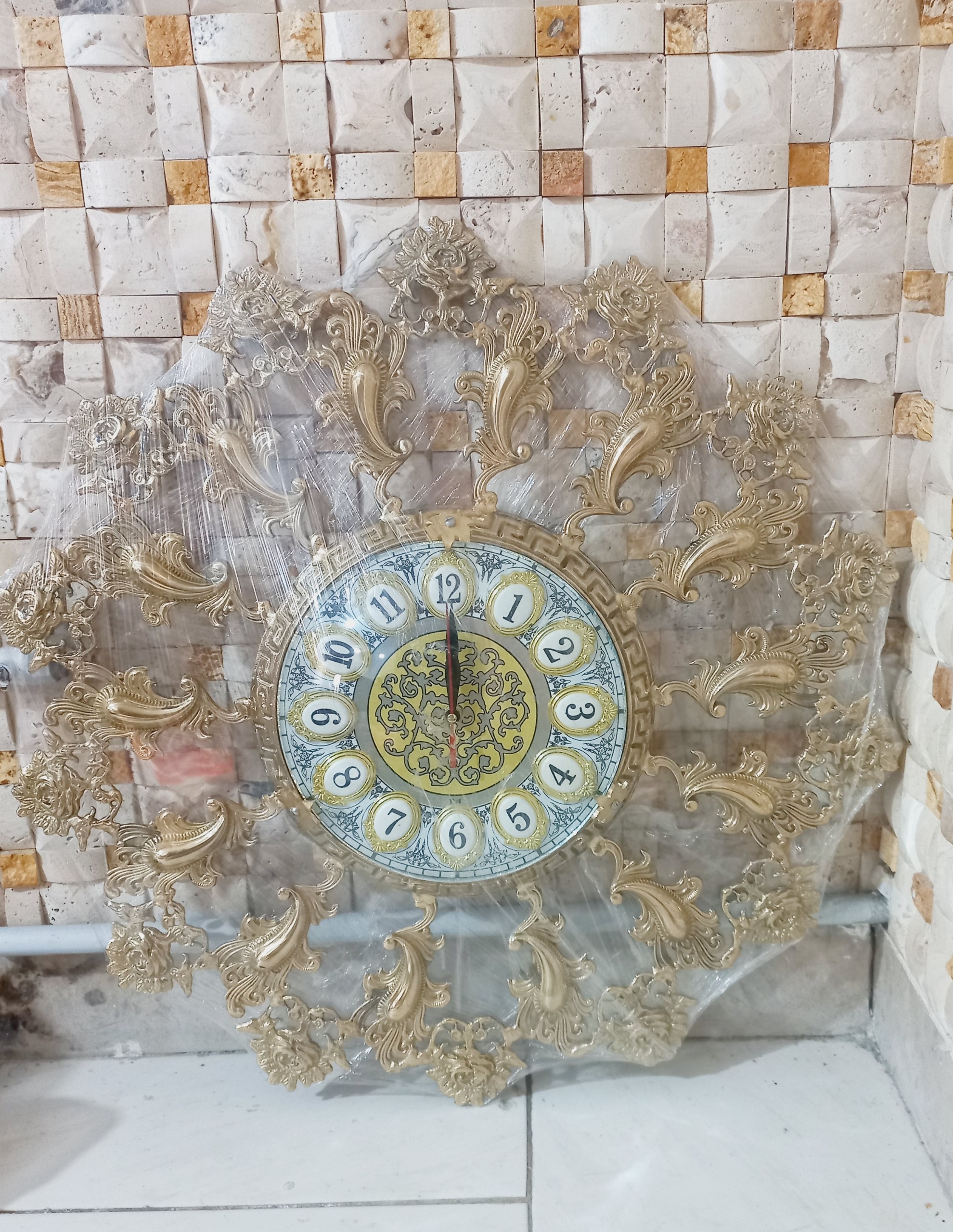 ساعت دیواری برنزی برنجی کاملا نو