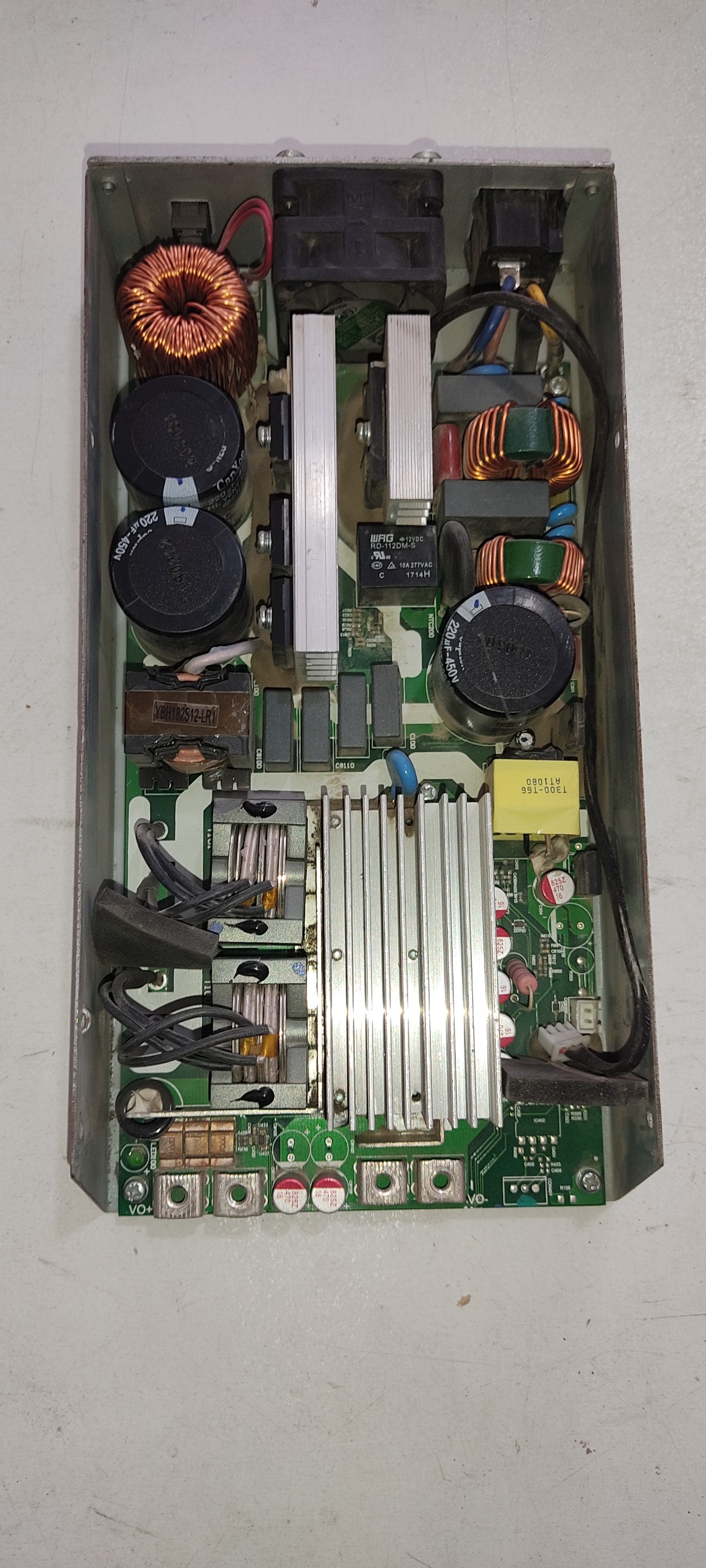 پاور 12 ولت 1800 وات