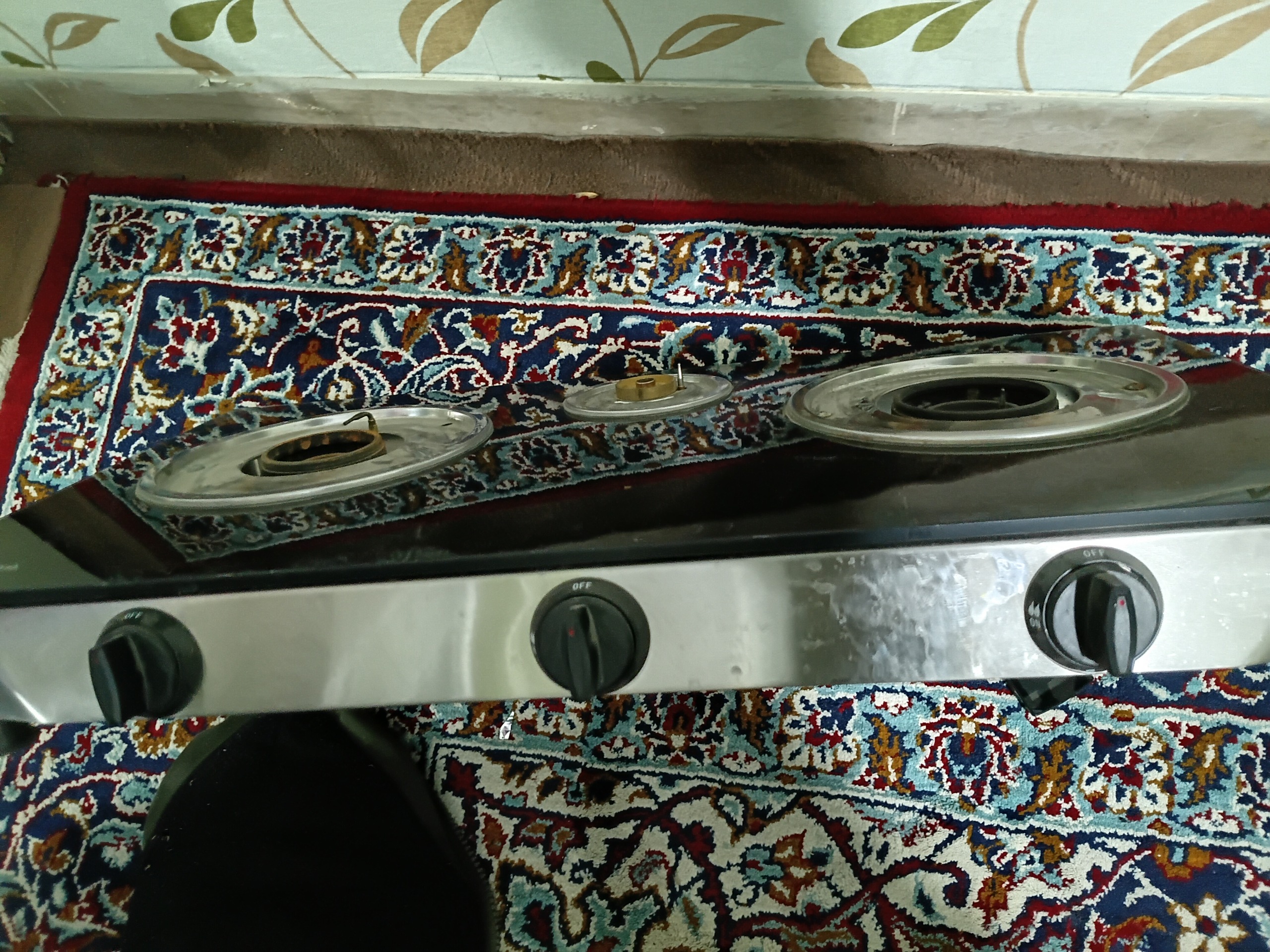 اجاق گاز رو میزی صفحه  شیشه ای استیل