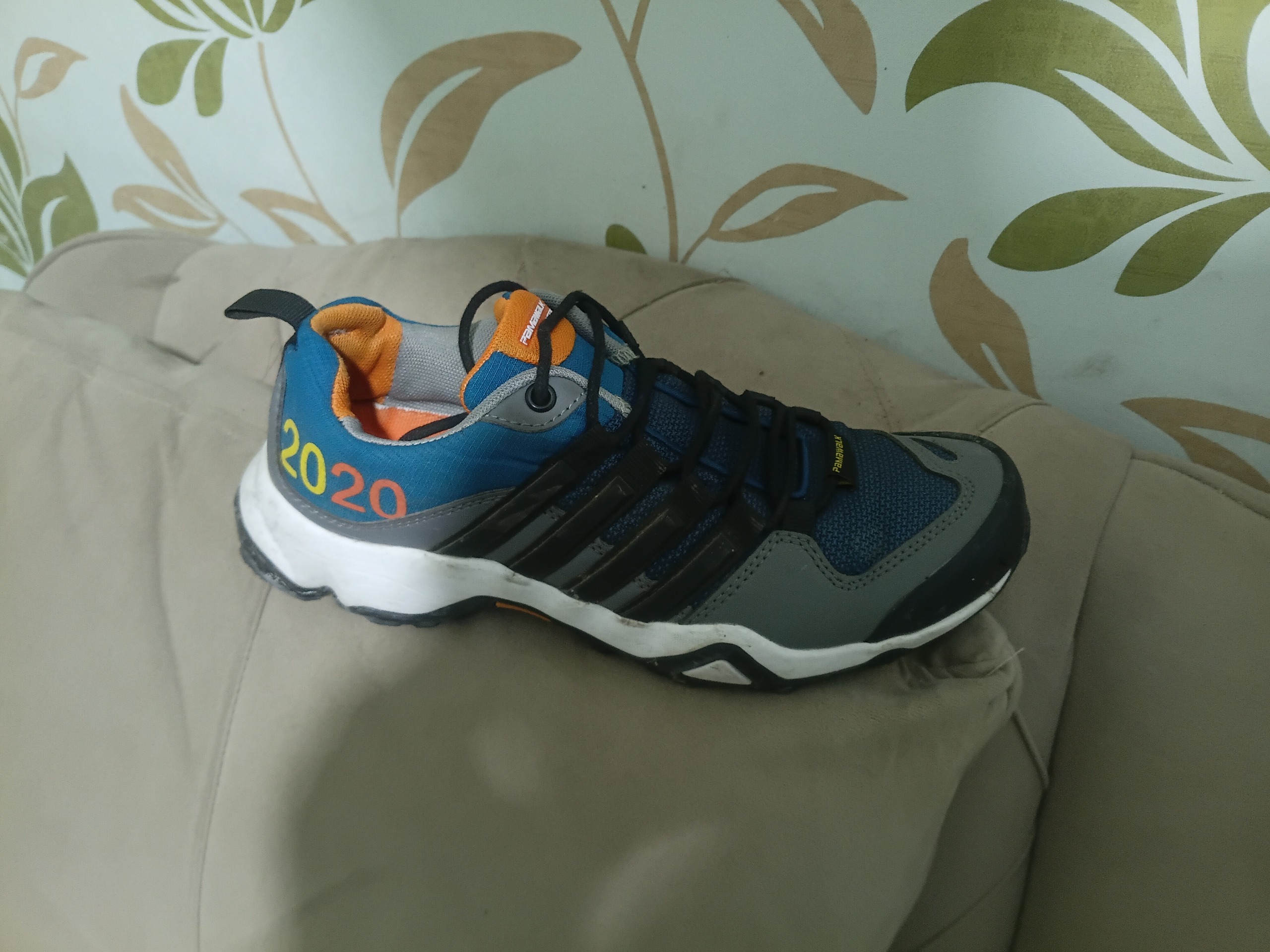 کتانی اسپرت اورجینال کیفیت فوق العاده