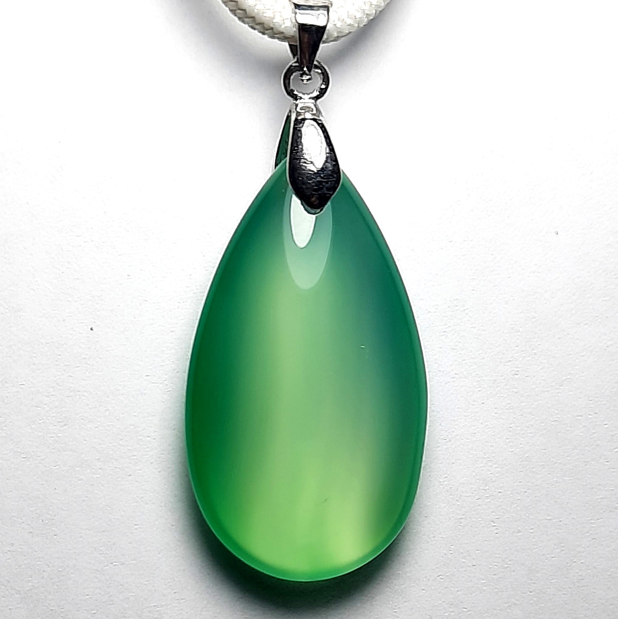 آویز عقیق معدنی اشکی.کد20